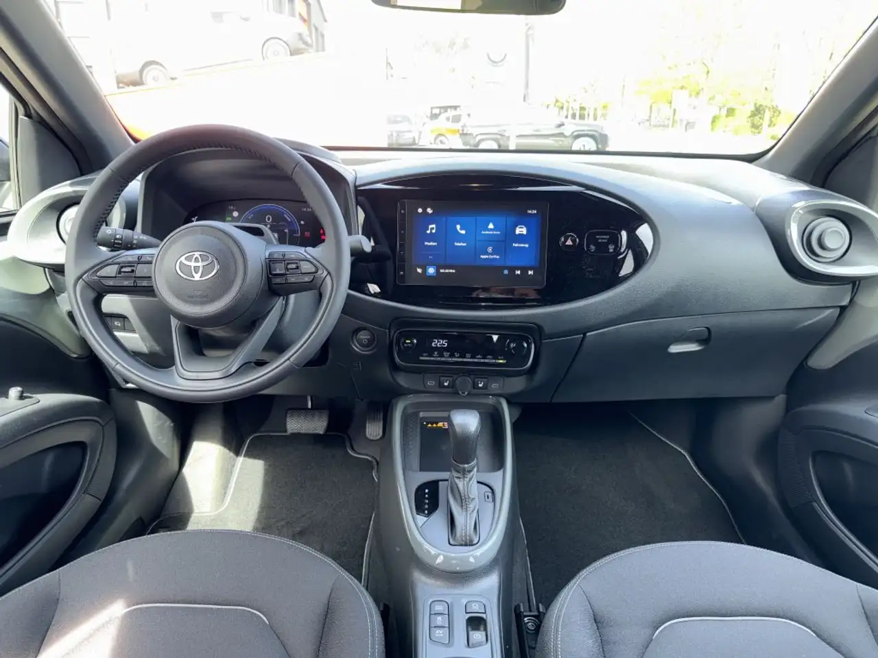 Toyota Aygo X Hybrid Teamplayer CarPlay,ACC,Kamera,Sitzhzg.,LED 12