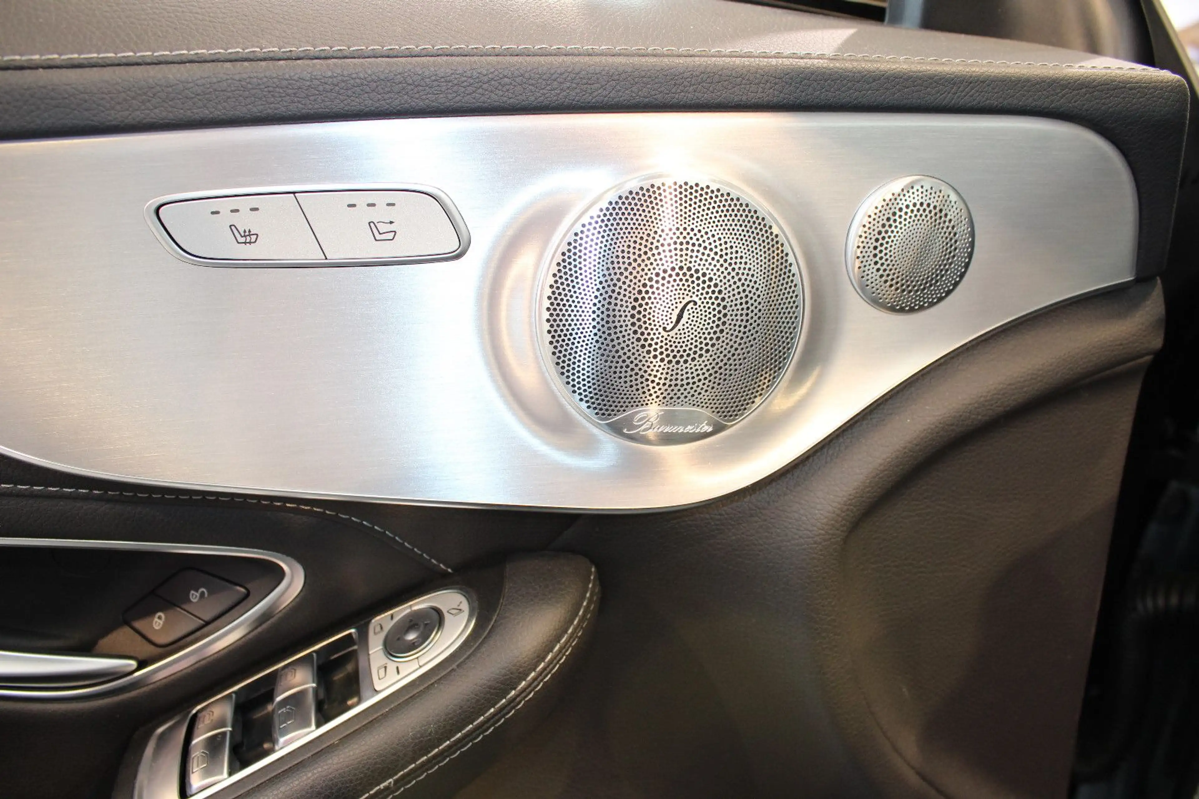 Mercedes-Benz C 63 AMG Sportabgas. Burmester LED SHZ Airscarf — photo 15