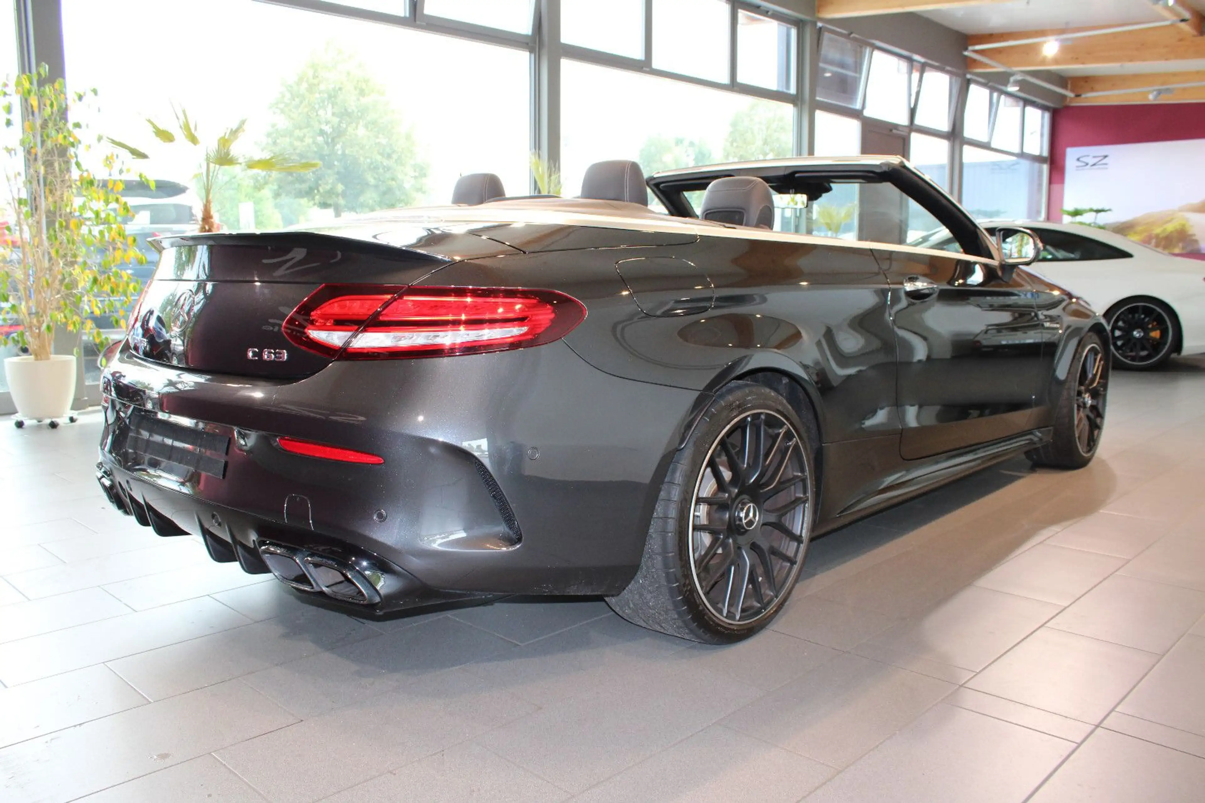 Mercedes-Benz C 63 AMG Sportabgas. Burmester LED SHZ Airscarf — photo 7