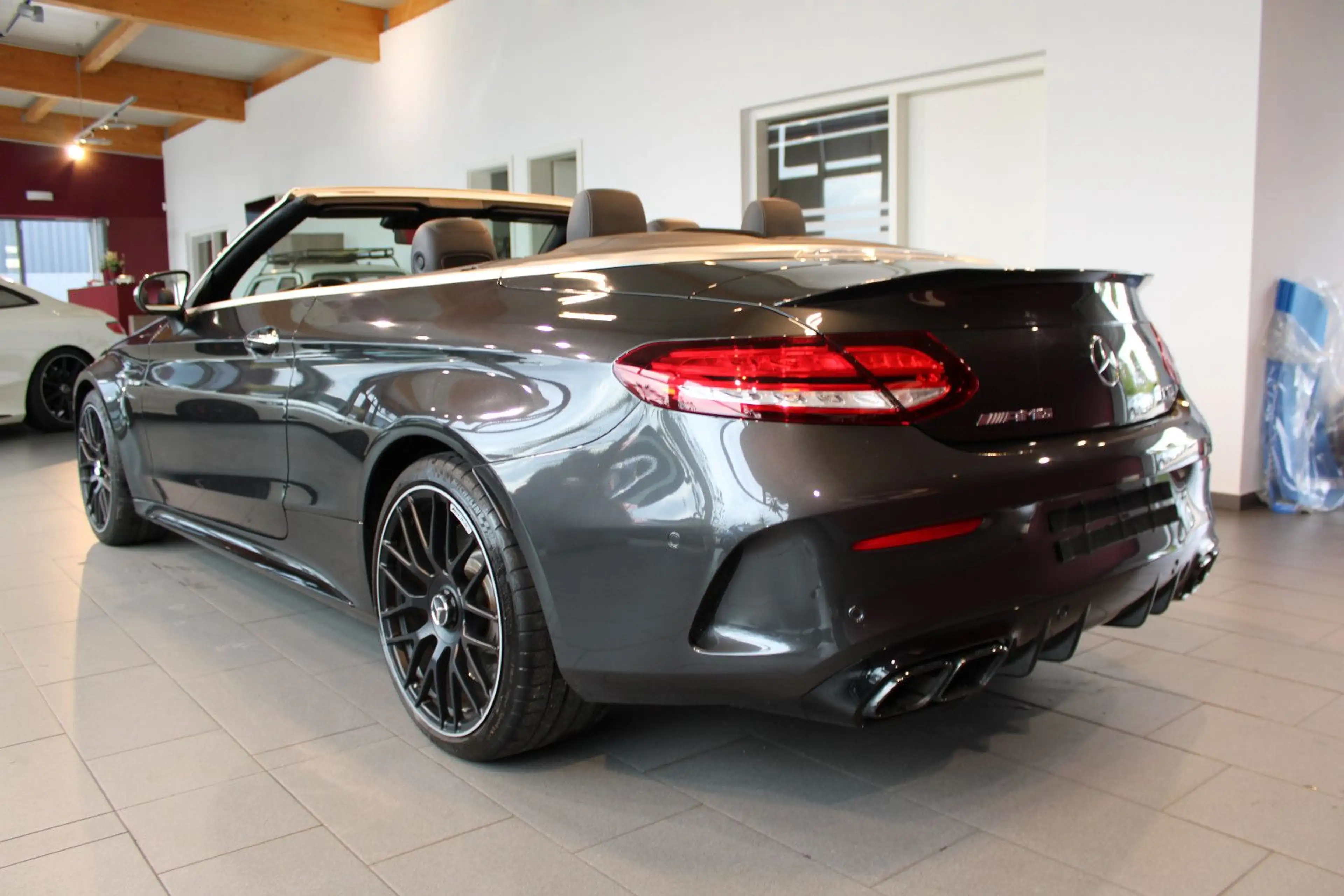 Mercedes-Benz C 63 AMG Sportabgas. Burmester LED SHZ Airscarf — photo 5