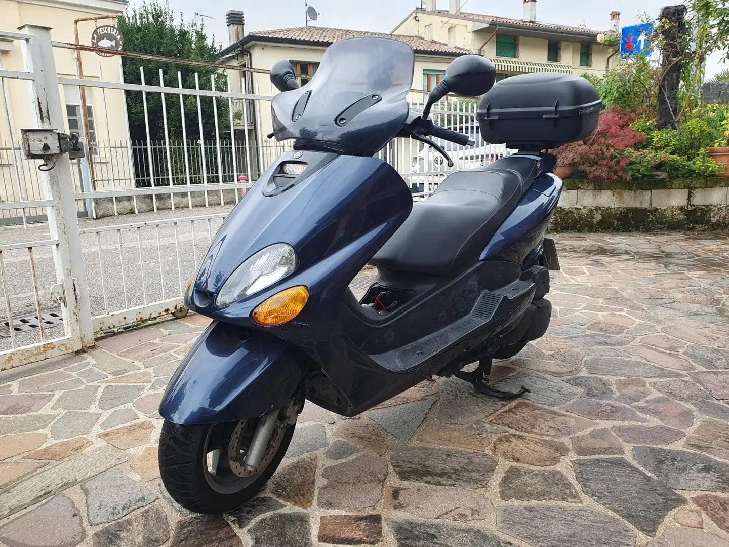 Yamaha Majesty 125 Bleu - 1