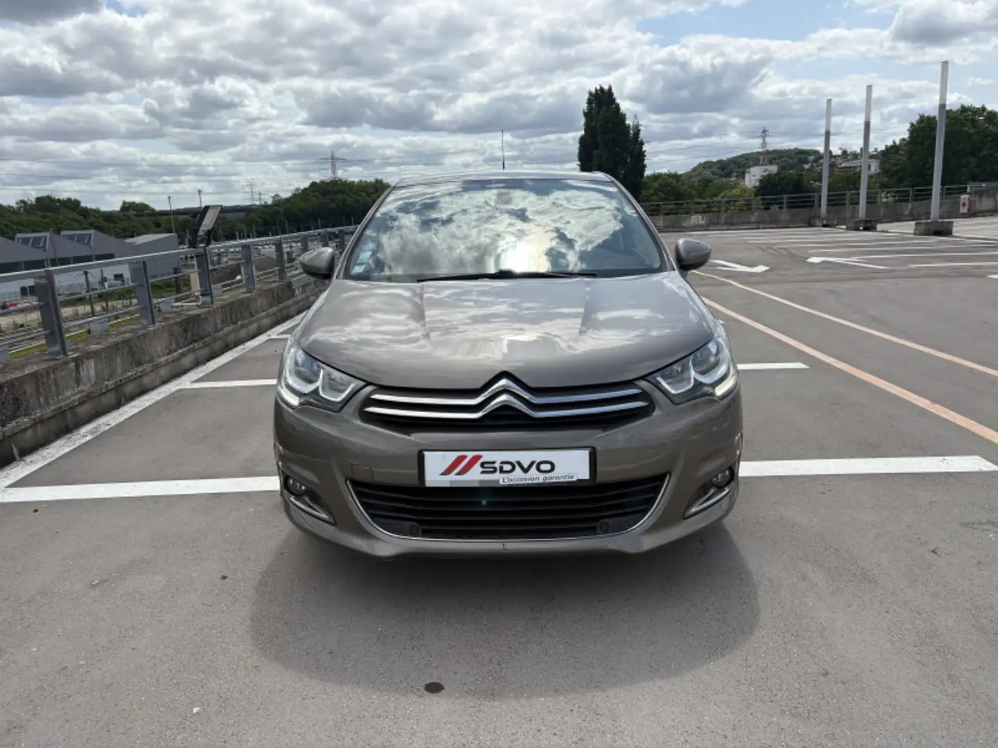 Citroen C4 PURETECH 130CH SHINE S\u0026S EAT6 Gris - 2