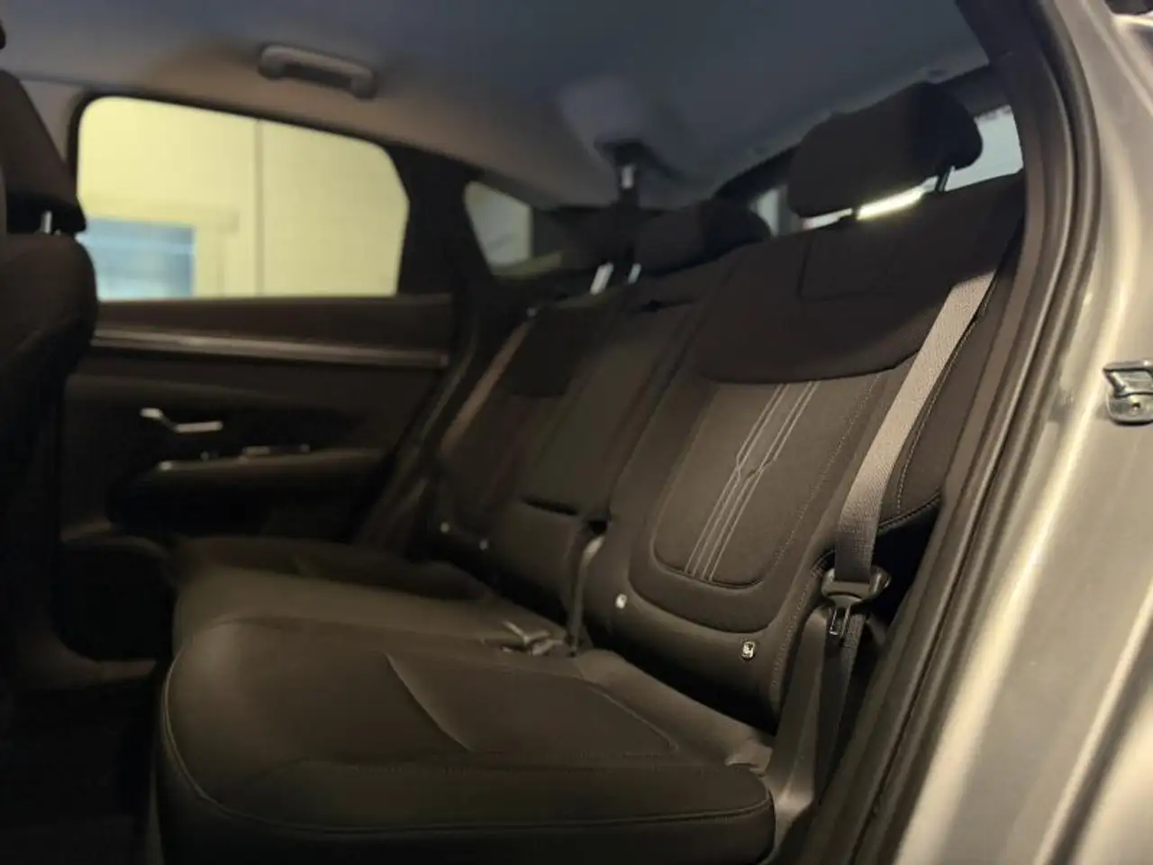 Hyundai TUCSON 1.6CRDi 136cv *CARPTEURS AV/AR*NAVI*CLIM*CRUISE*CA, миниатюра 30