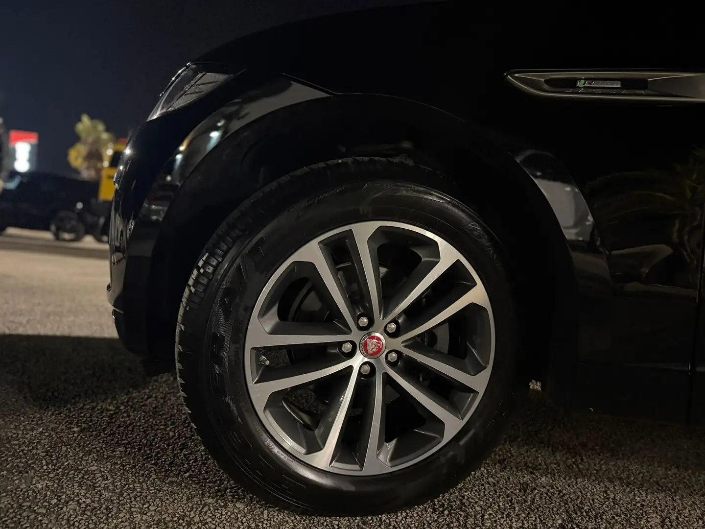 Jaguar F-Pace 2.0d i4 R-Sport awd 180cv auto my18 - 2