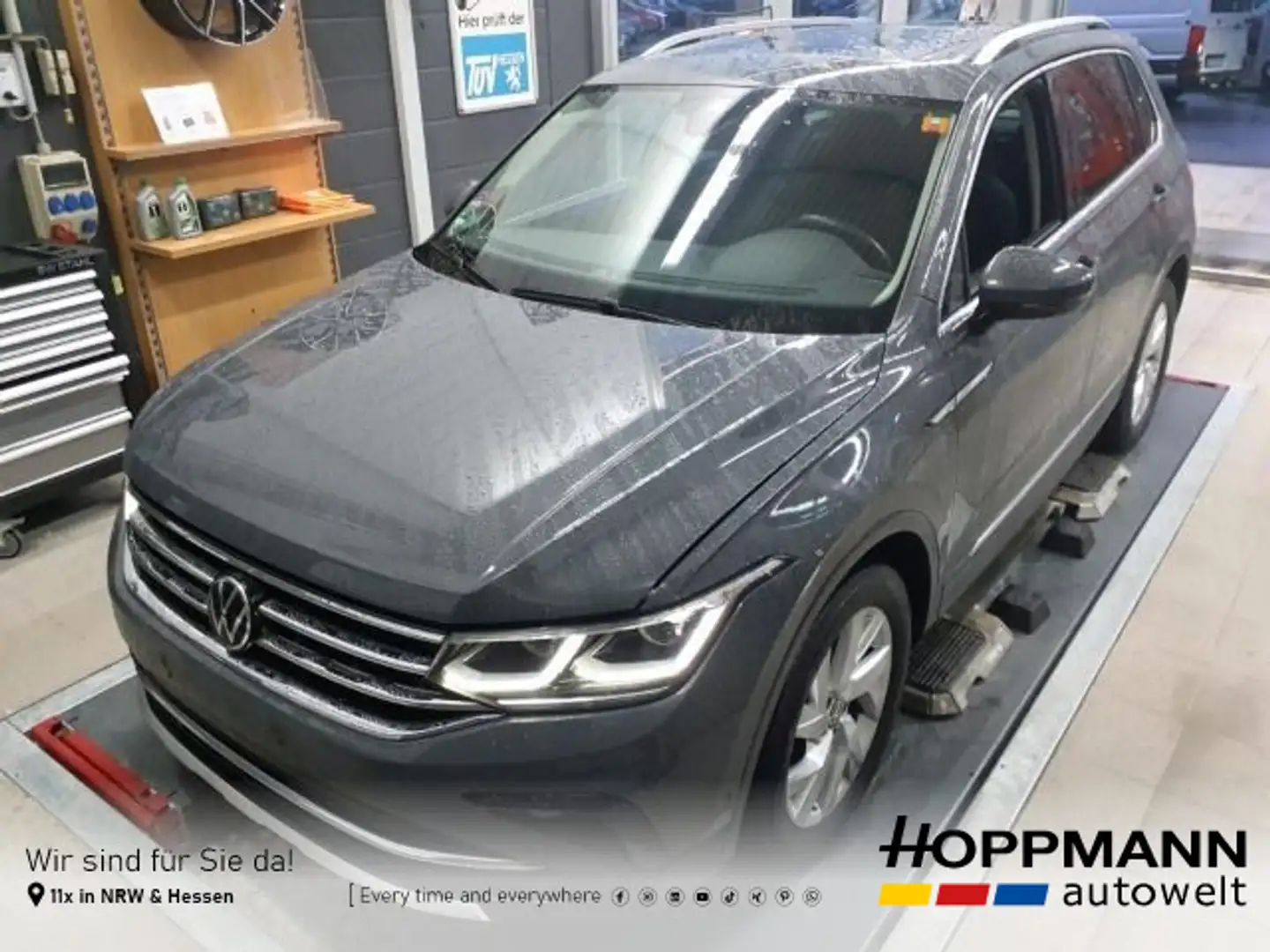 Volkswagen Tiguan nza 2.0 TDI Elegance Pano Matrix-LED Kame Grau - 1