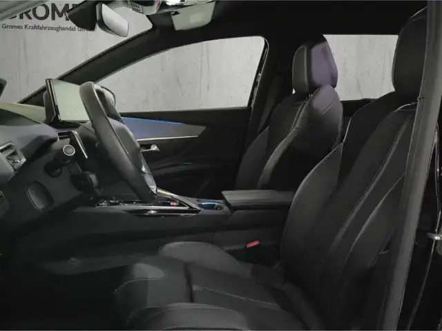 Peugeot 5008 view 9