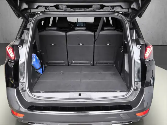 Peugeot 5008 view 7