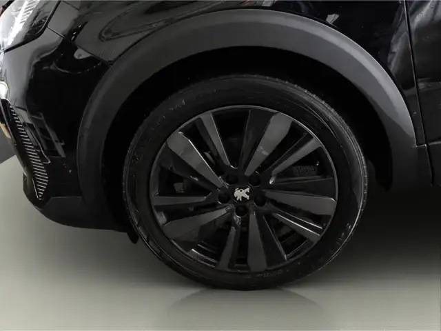 Peugeot 5008 view 11
