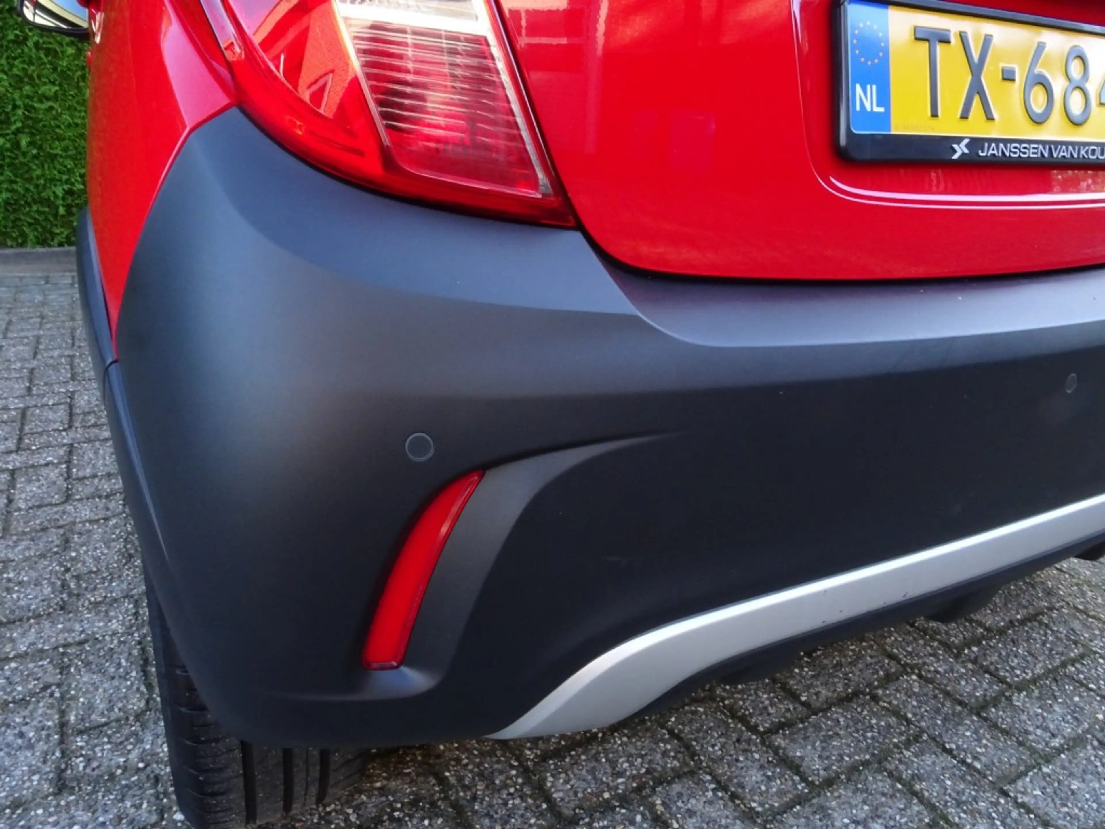Opel Karl 1.0 ROCKS ONL. ED. NAVI BLUETOOTH PDC LICHTMETAAL — photo 6