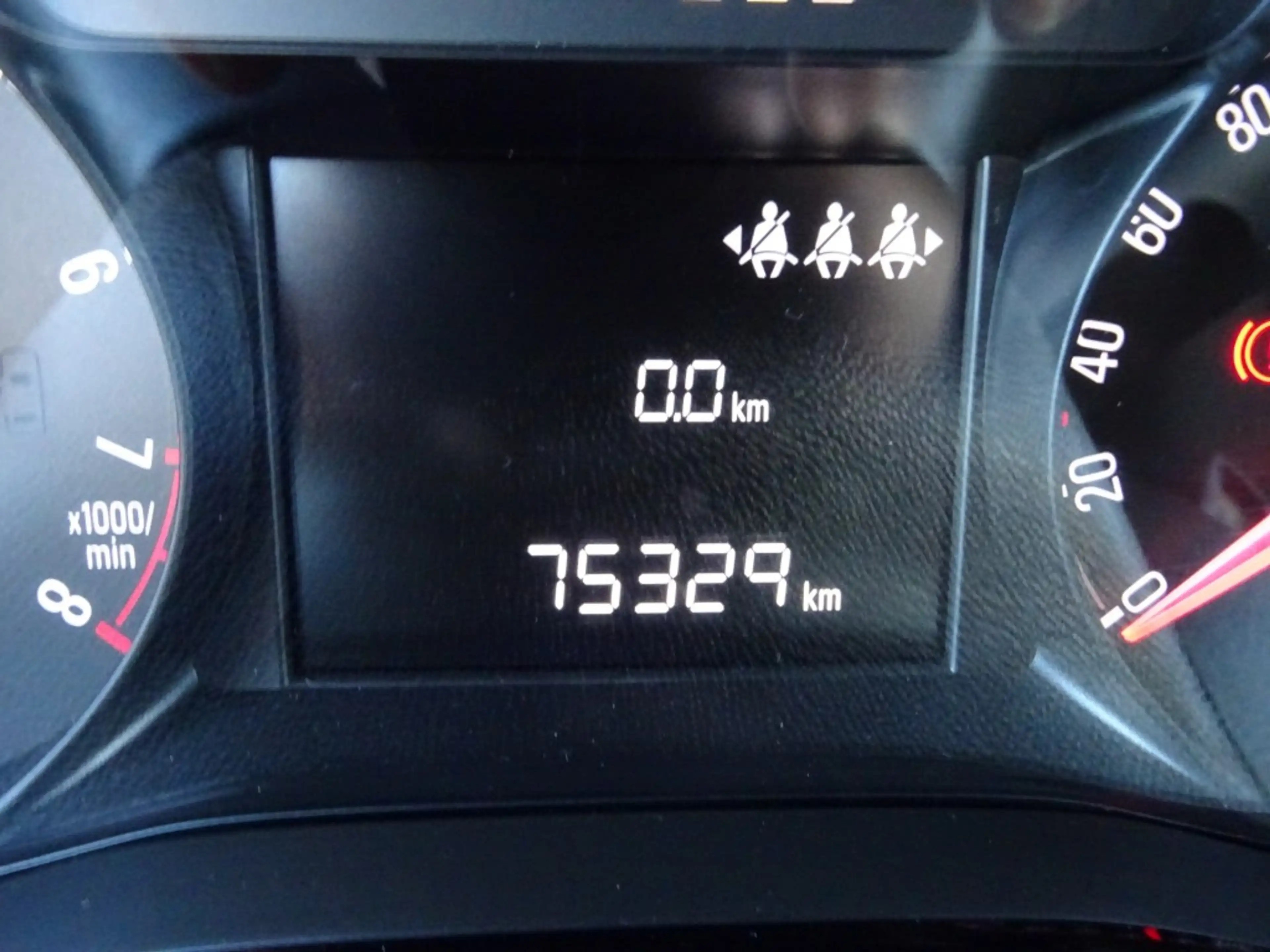 Opel Karl 1.0 ROCKS ONL. ED. NAVI BLUETOOTH PDC LICHTMETAAL — photo 20