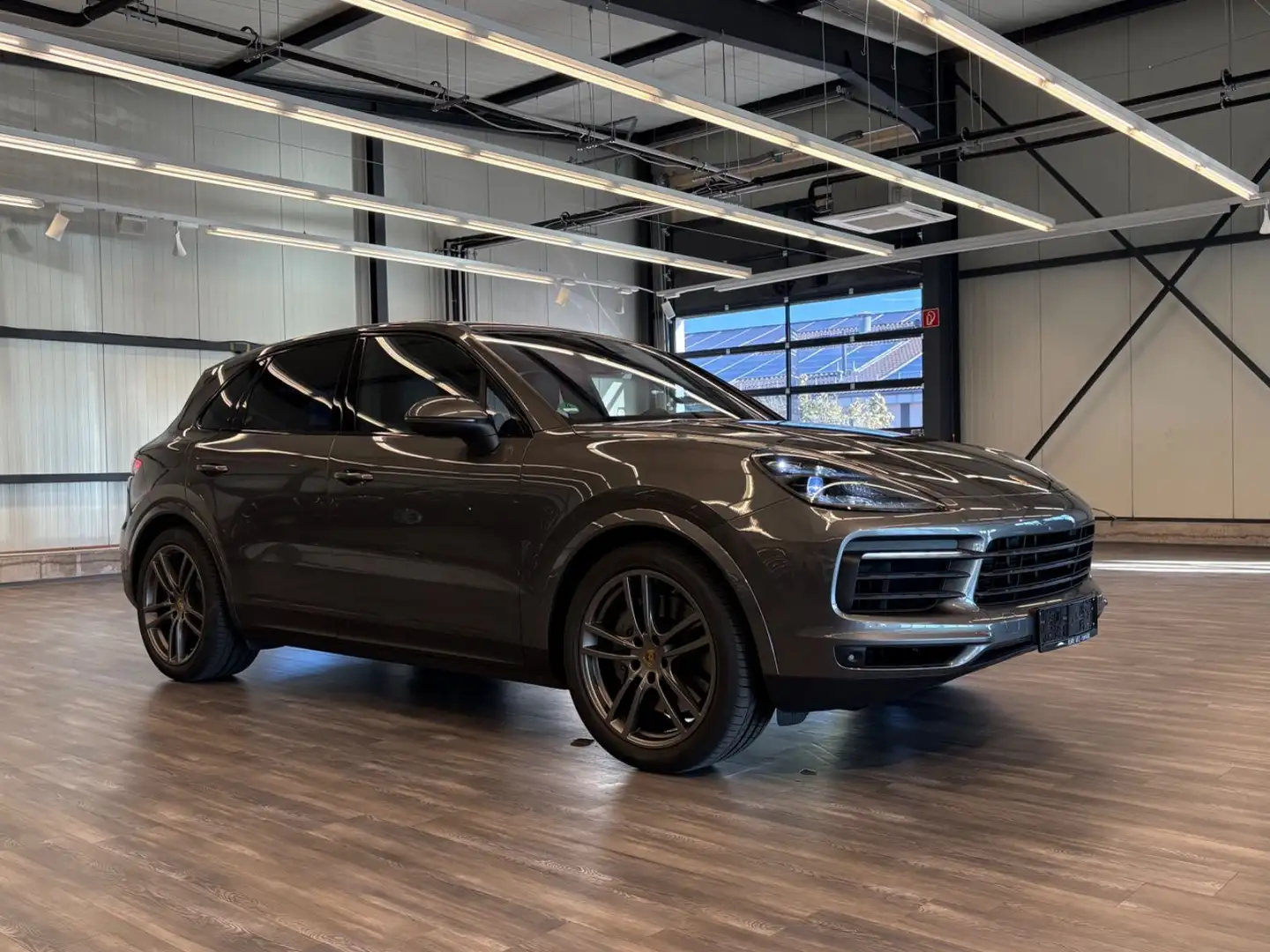 Porsche Cayenne S Luftfahr Pano Matr AHK HUD Bose Chrono Grau - 1
