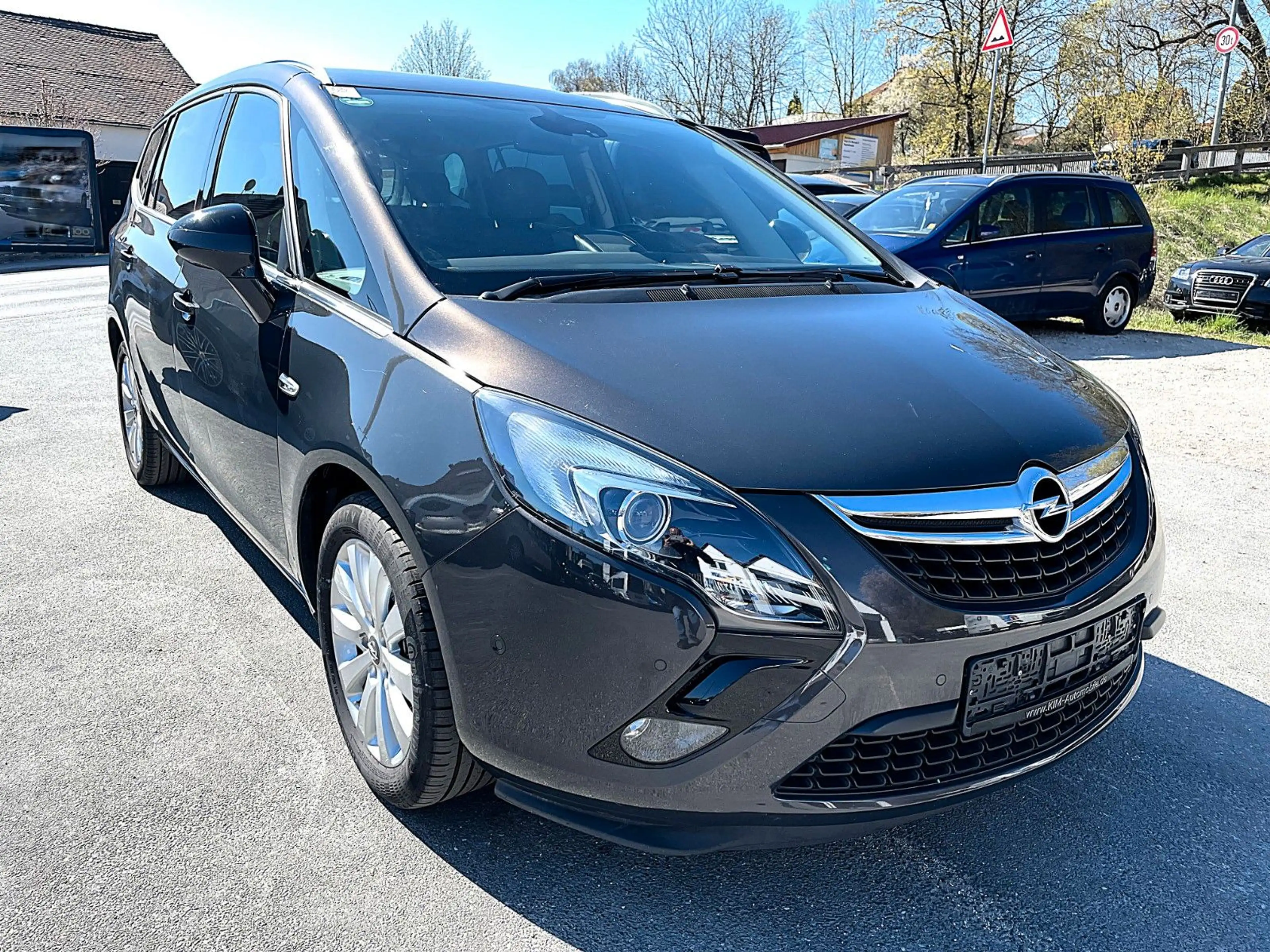 Opel Zafira C Tourer Innovati 7-SITZE/NAVI/KAMERA/AUT — photo 9
