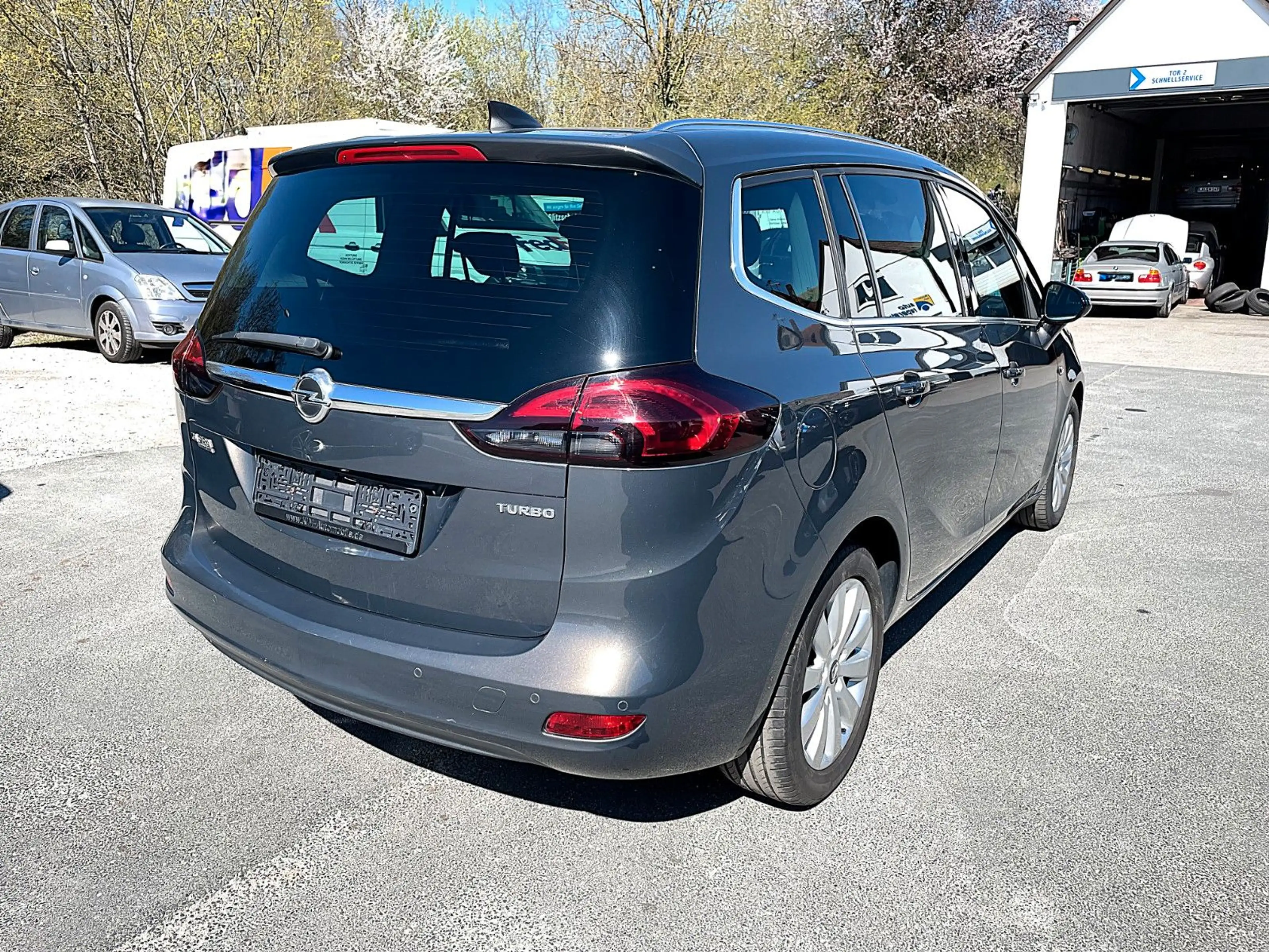 Opel Zafira C Tourer Innovati 7-SITZE/NAVI/KAMERA/AUT — photo 6