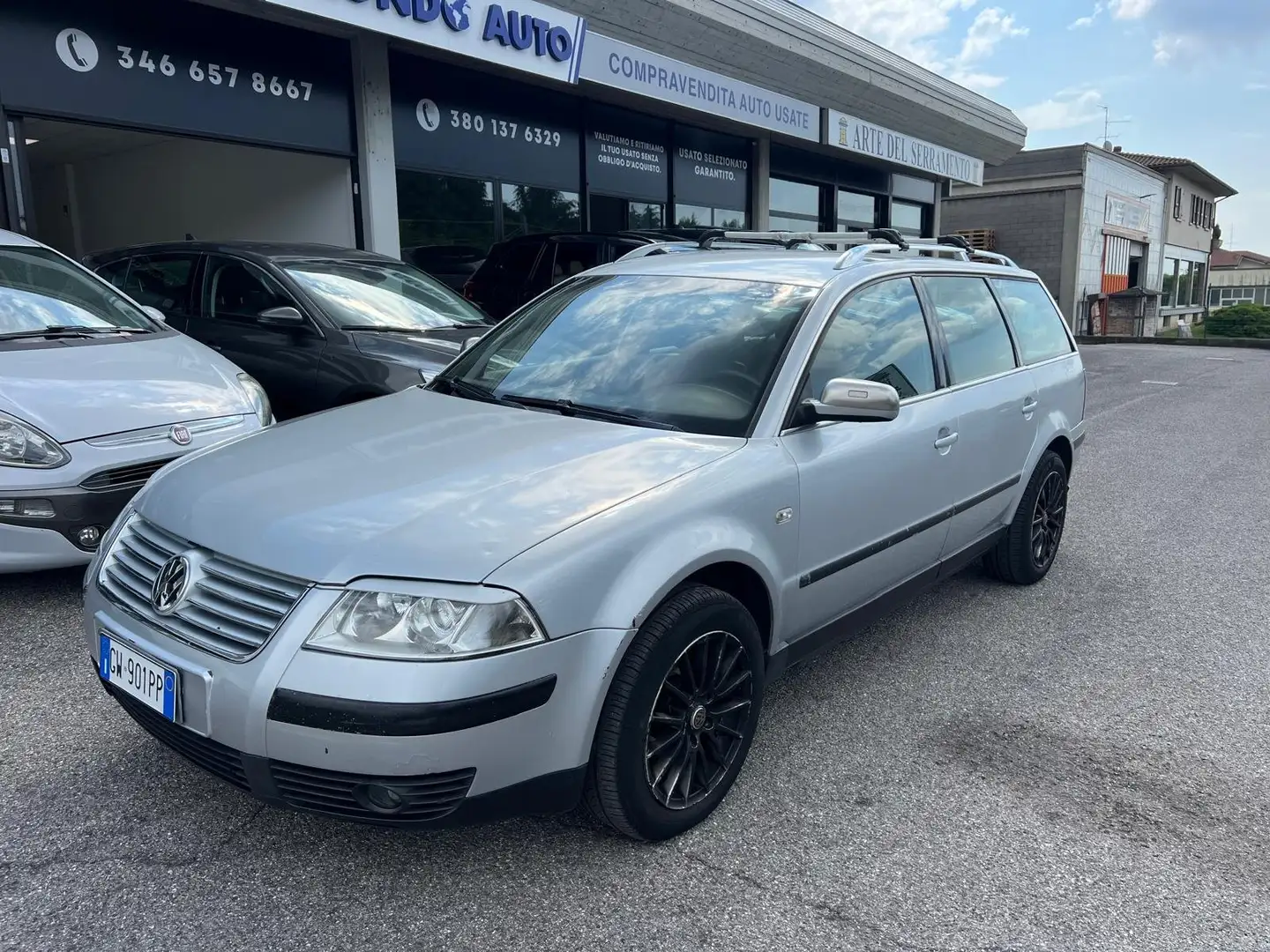Volkswagen Passat Variant 1.9 tdi Highline 130cv Grigio - 1