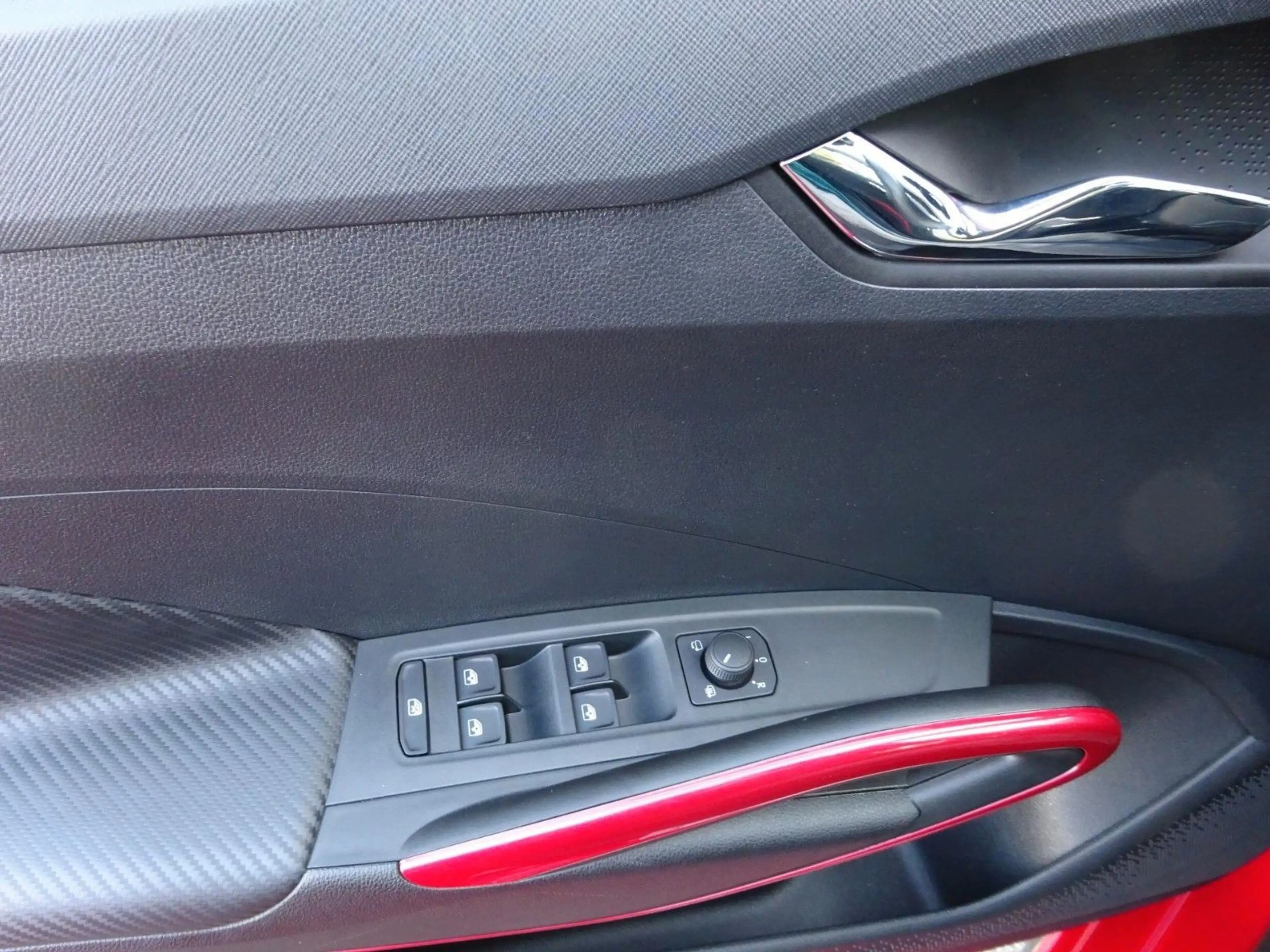 Skoda Fabia Monte Carlo DSG + Panorama + LED — photo 8