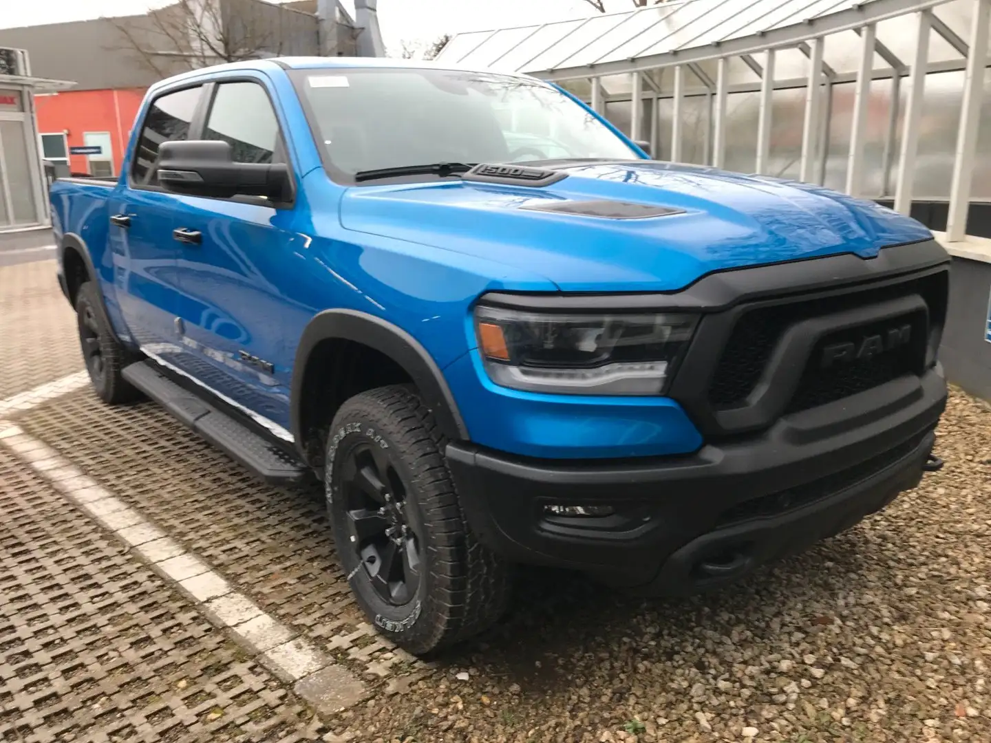 Dodge RAM 1500 Crew Cab Rebel Night 3.6 Bleu - 1