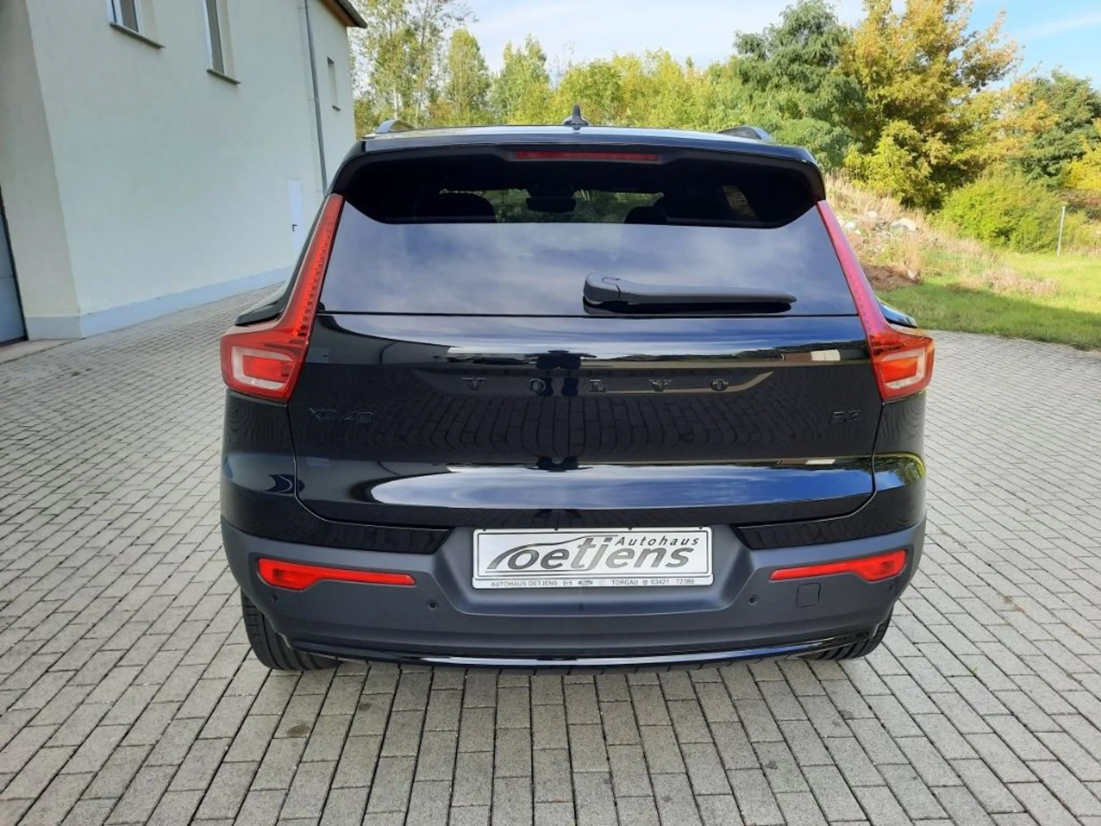 Volvo XC40 B3 Plus Black Edition Pixel-LED Alarmanlage — photo 6