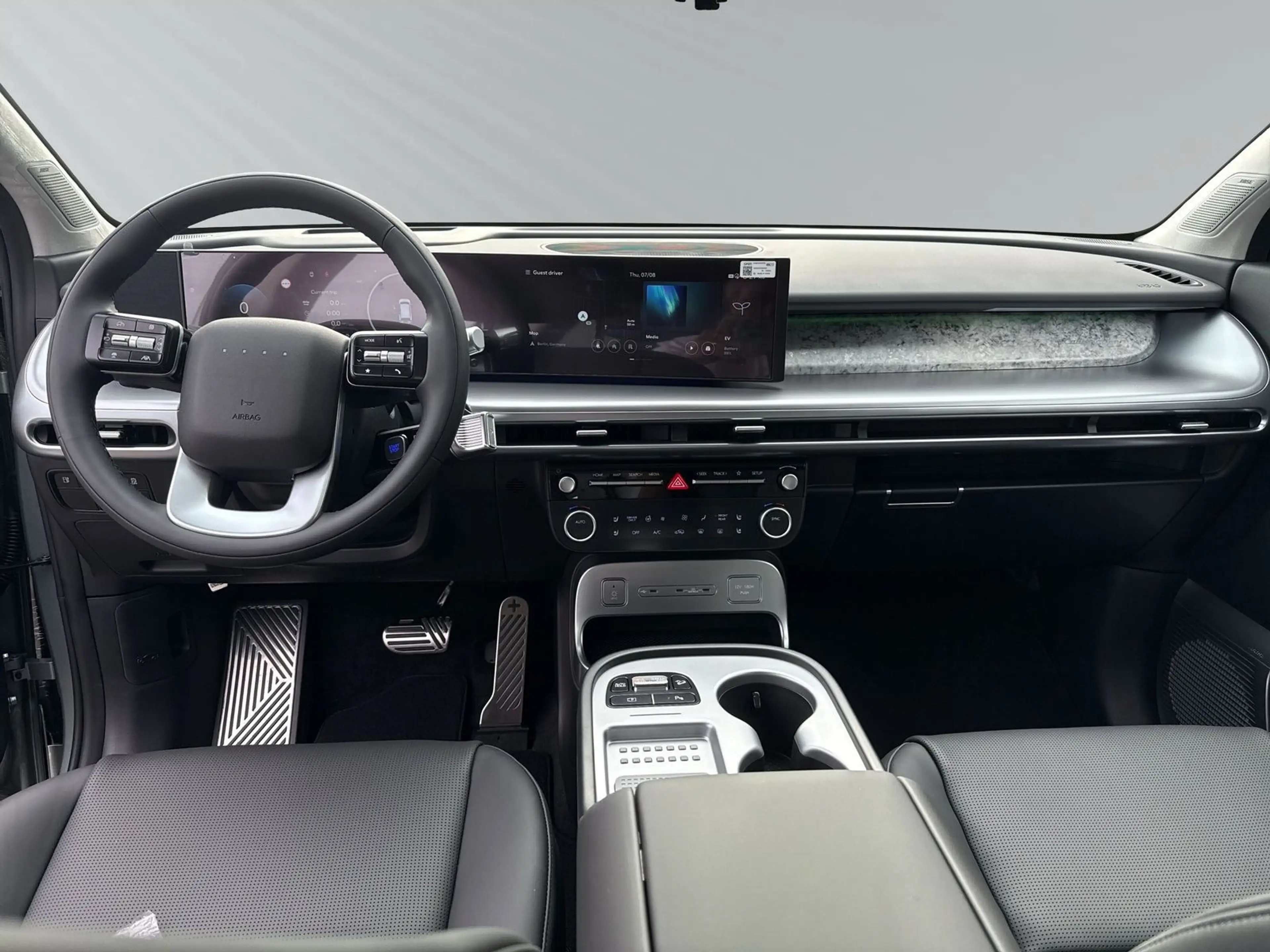Hyundai IONIQ 9 6Sitzer 110 kWh 4WD UNIQ Panorama+Swivel — photo 12