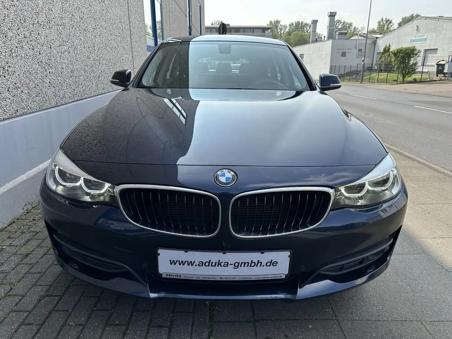 BMW 318 Gran Turismo GT Automatik LED AHK Kamera SHZ Blau - 2