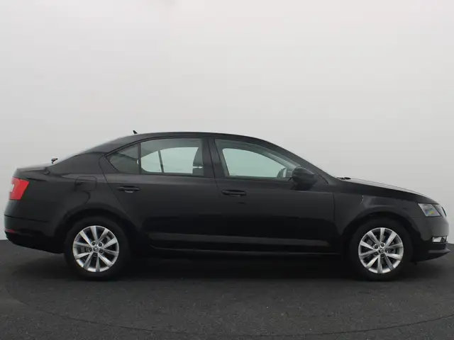 Skoda Octavia view 17