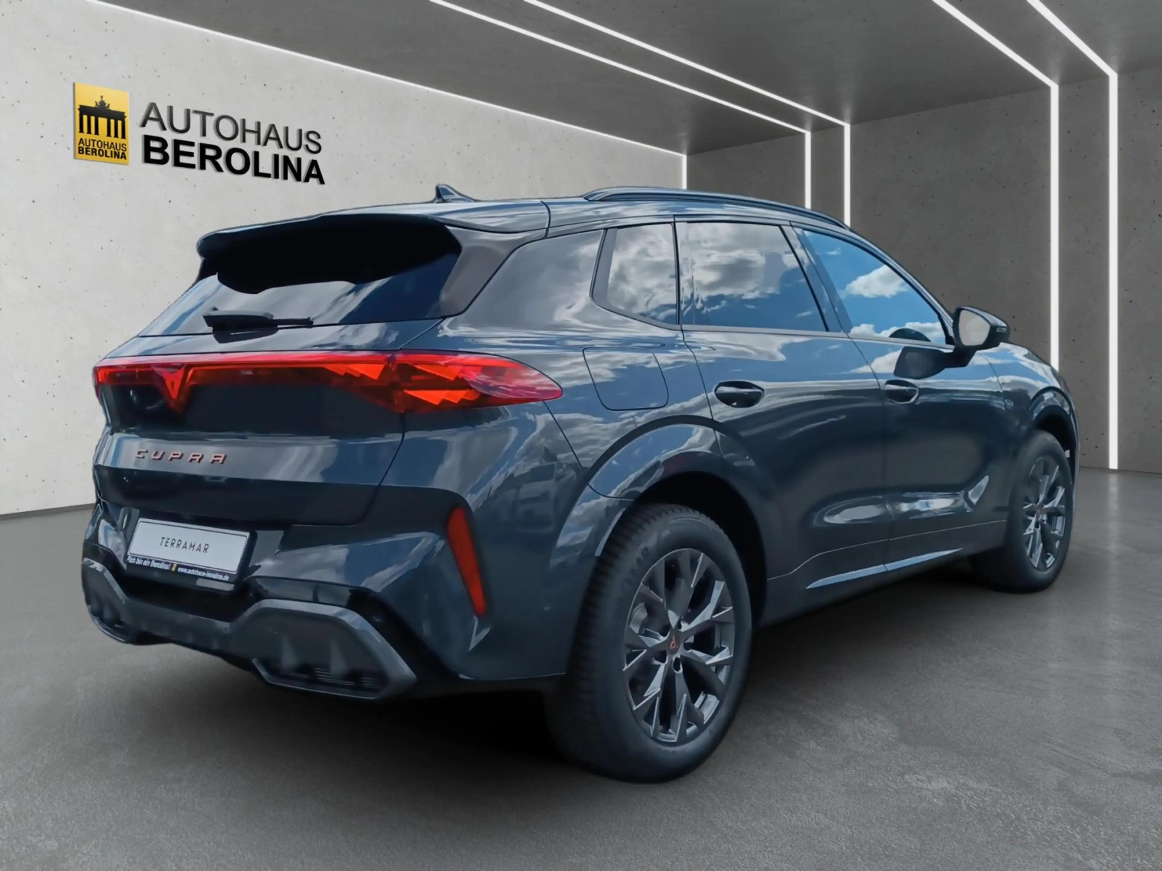 CUPRA Terramar 1.5 e-Hybrid DSG *SENNHEISER*HuD*ACC* — photo 4