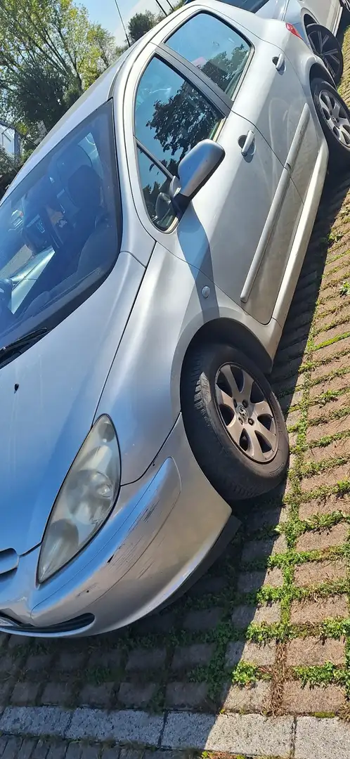 Peugeot 307 5p 2.0 hdi S - 2