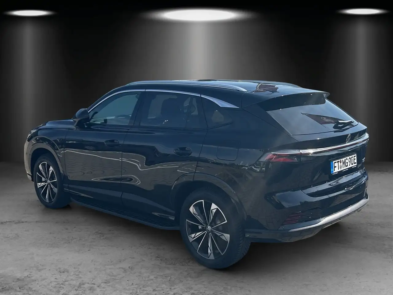 MG HS MG HS Plug-In-Hybrid 3