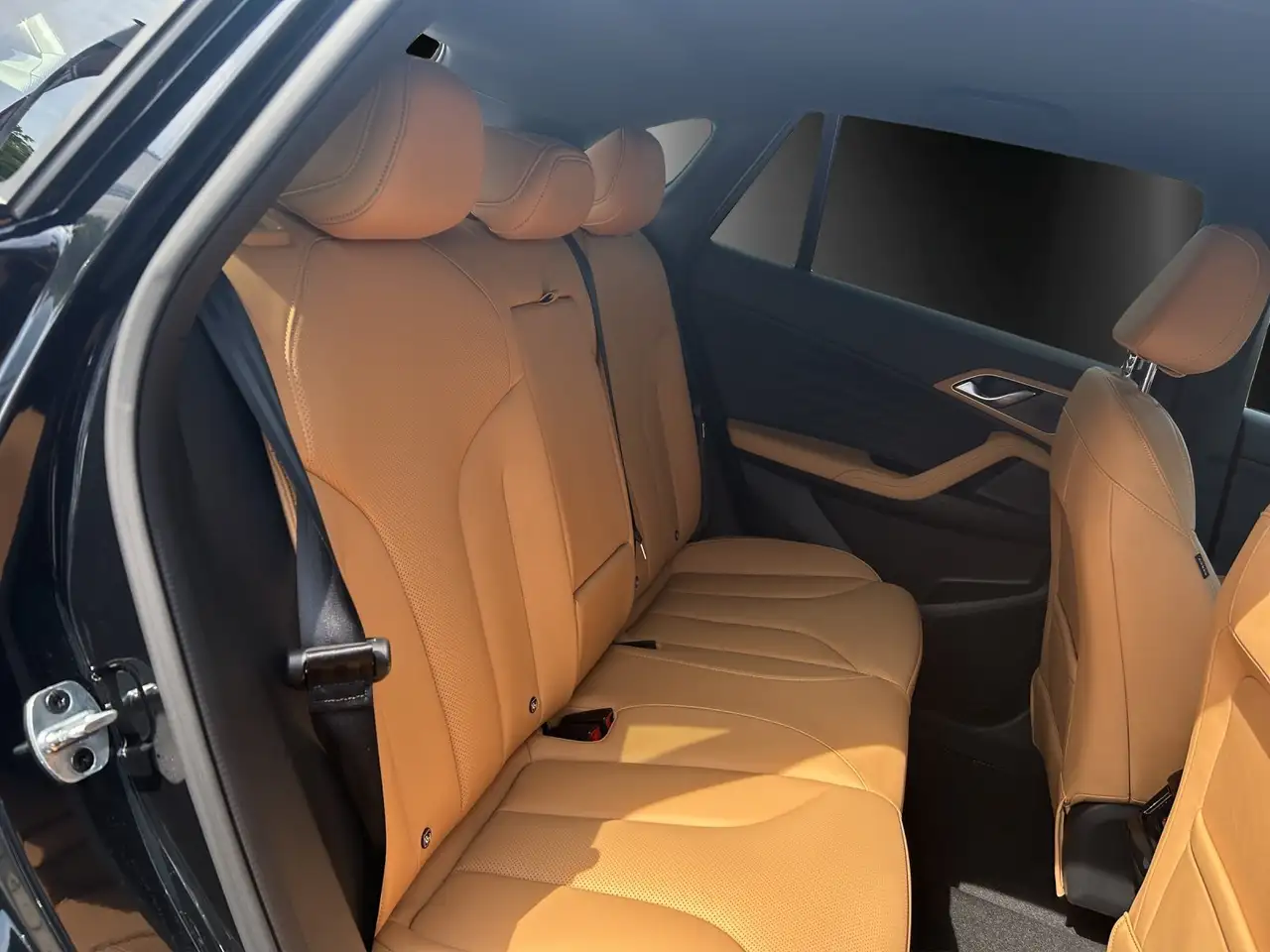 MG HS MG HS Plug-In-Hybrid 9