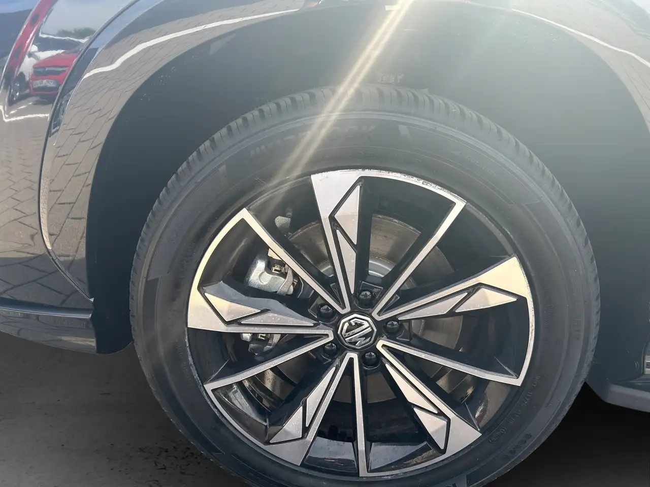 MG HS MG HS Plug-In-Hybrid 15