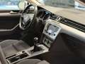 Volkswagen Passat Comfortline ACC/NAVI/LED/AHK/PDC/SHZ/ALU Argent - thumbnail 19