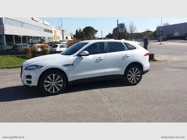 Jaguar F-Pace 2.0 D 180 CV AWD Aut. Prestige