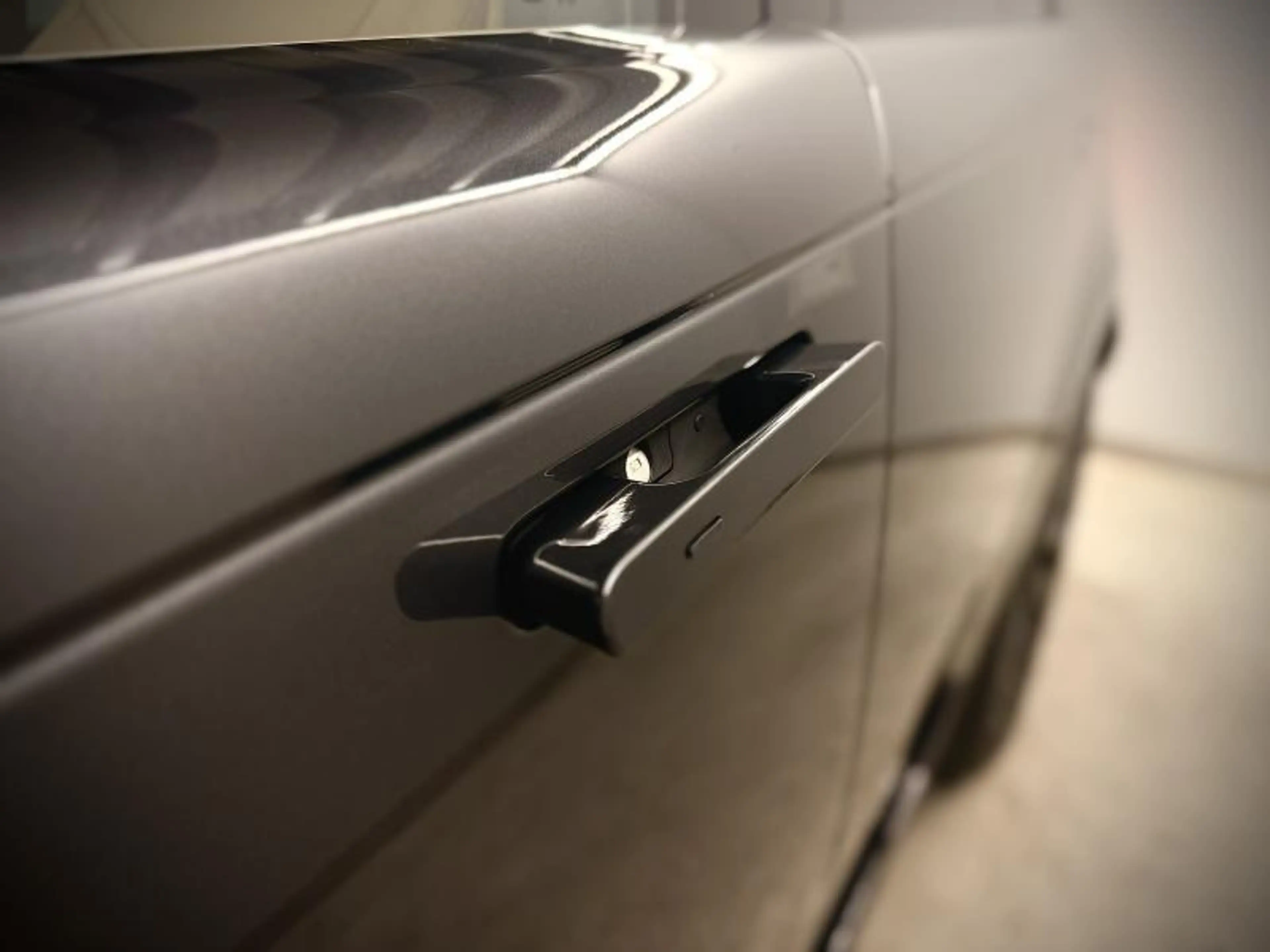 Land Rover Range Rover P460e HSE 27MY — photo 8