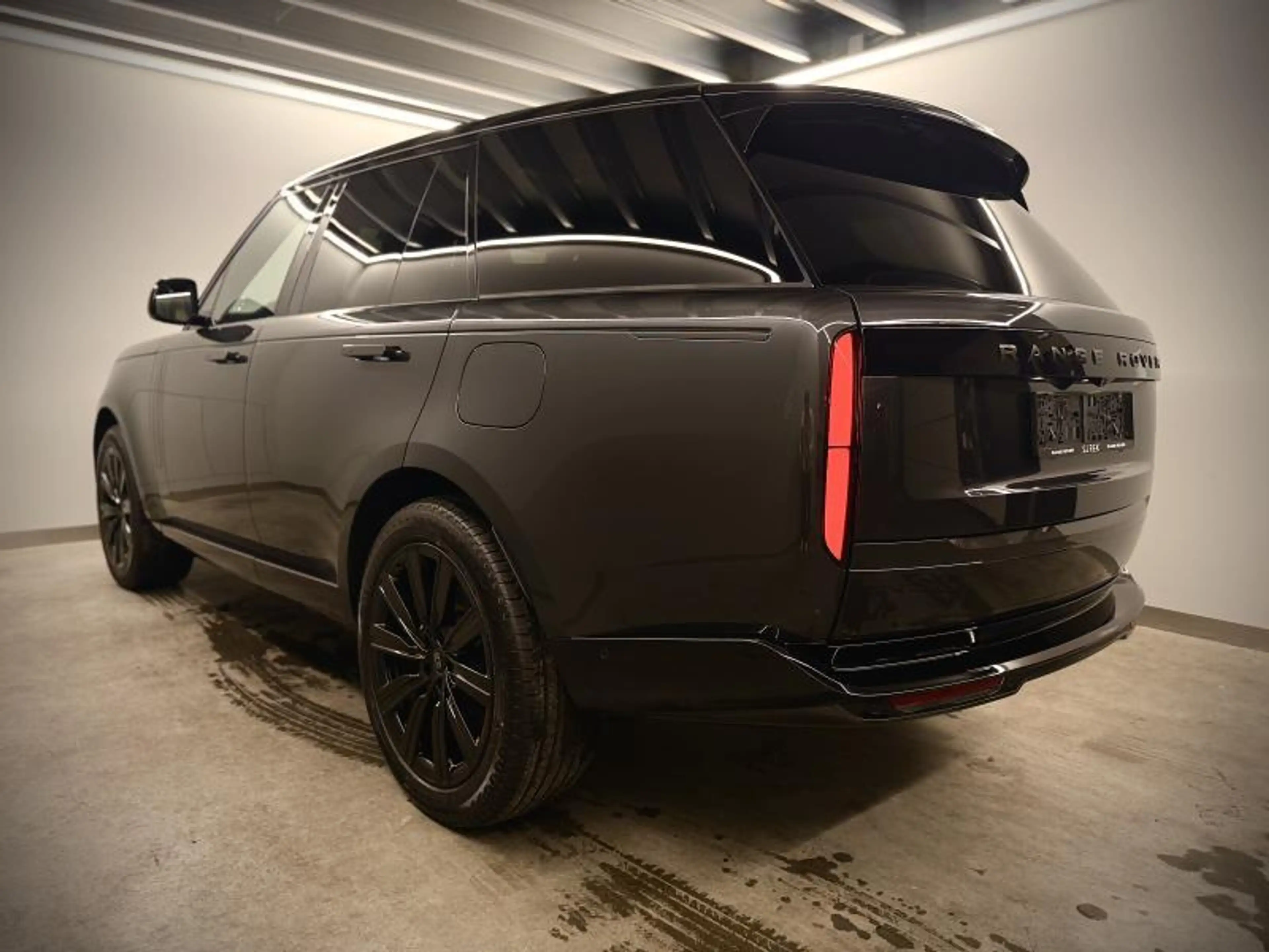 Land Rover Range Rover P460e HSE 27MY — photo 6
