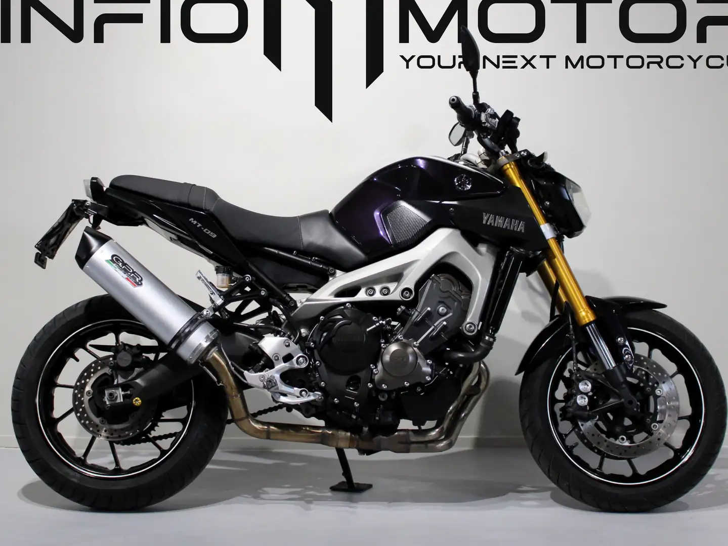 Yamaha MT-09 - 1