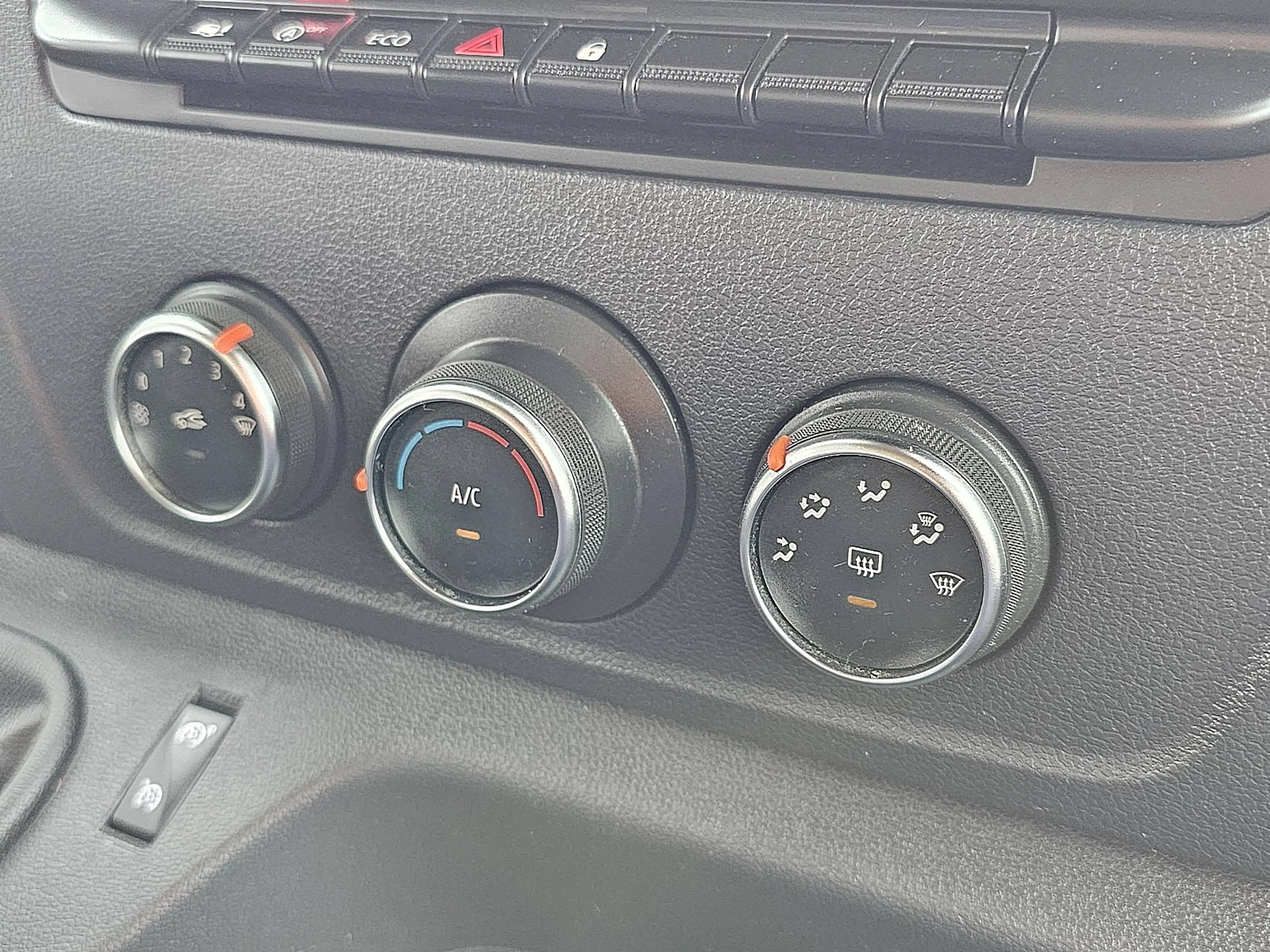 Renault Master T35 ac camera EURO6 — photo 11