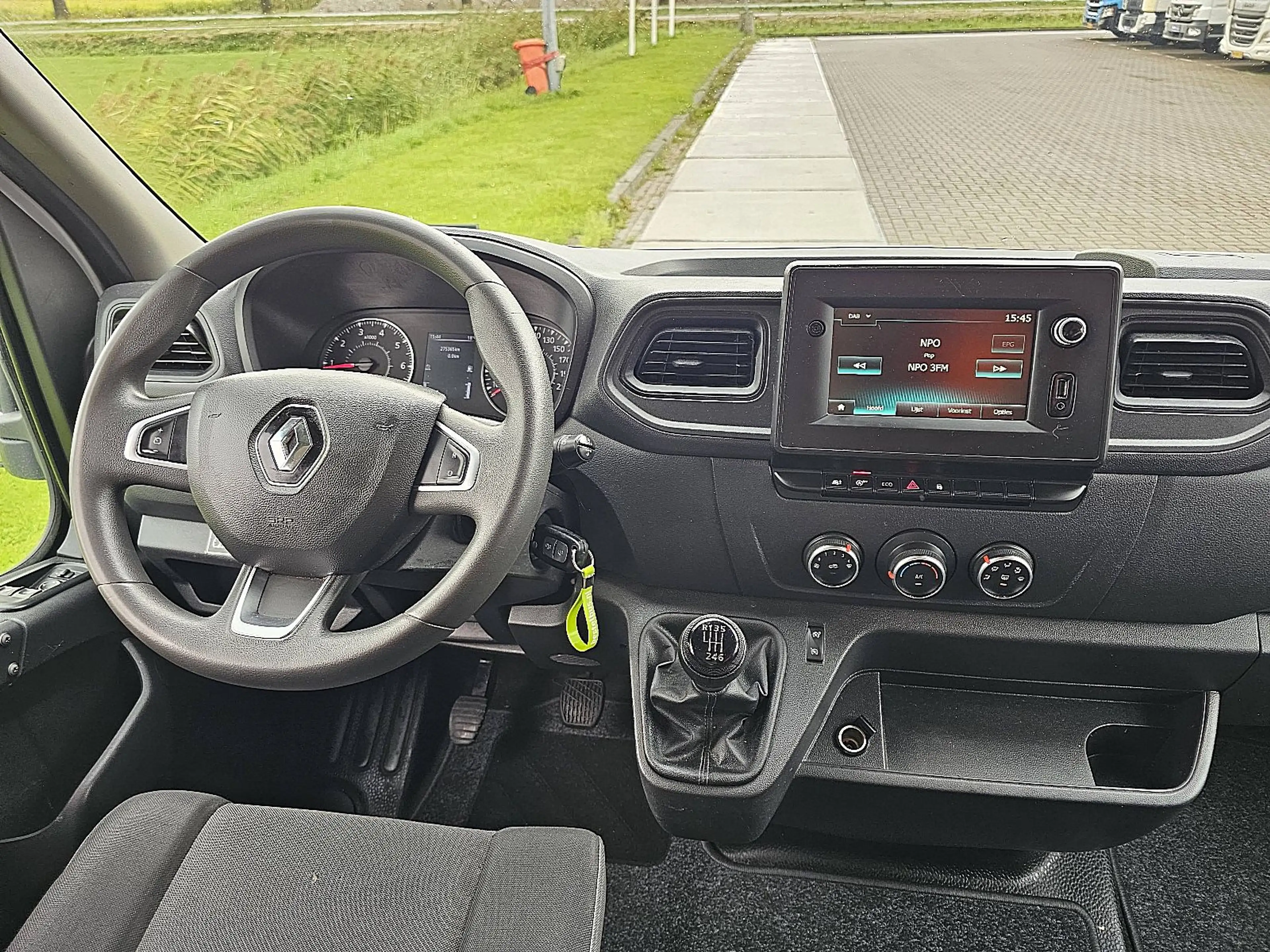 Renault Master T35 ac camera EURO6 — photo 8