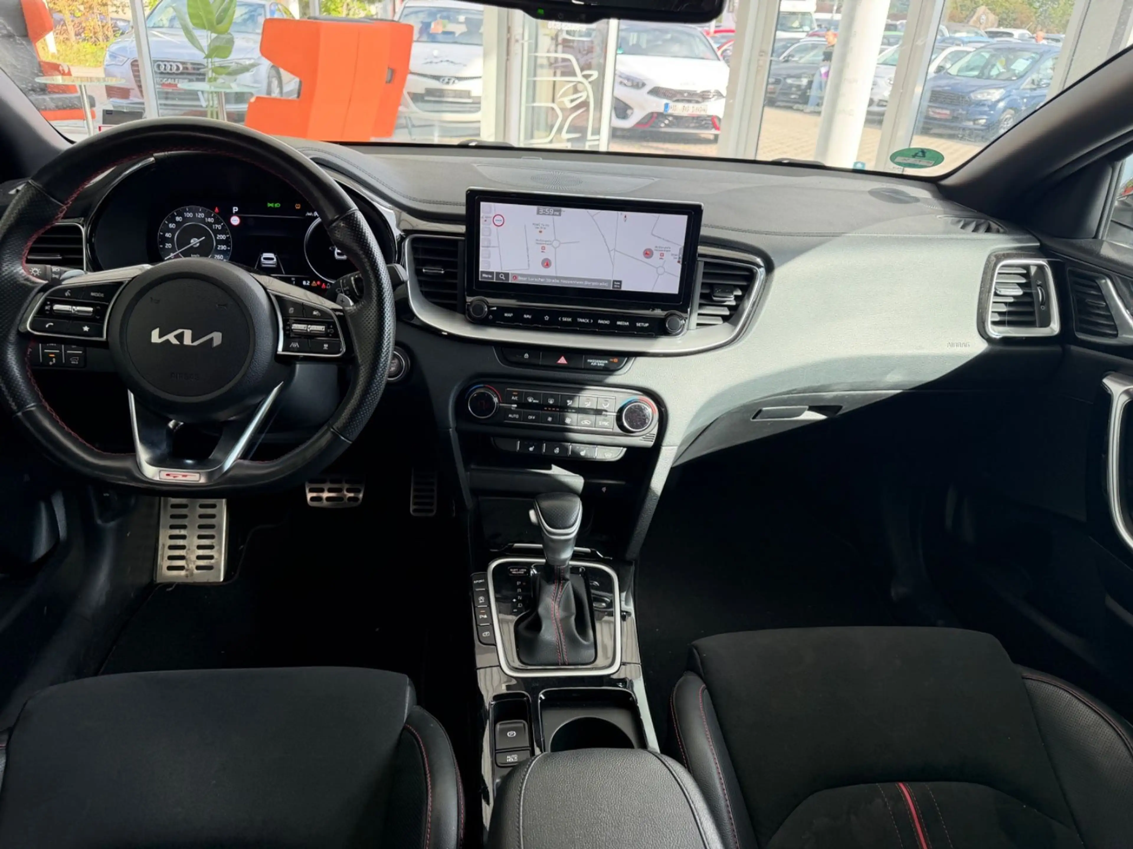 Kia ProCeed / pro_cee'd ProCeed GT — photo 10