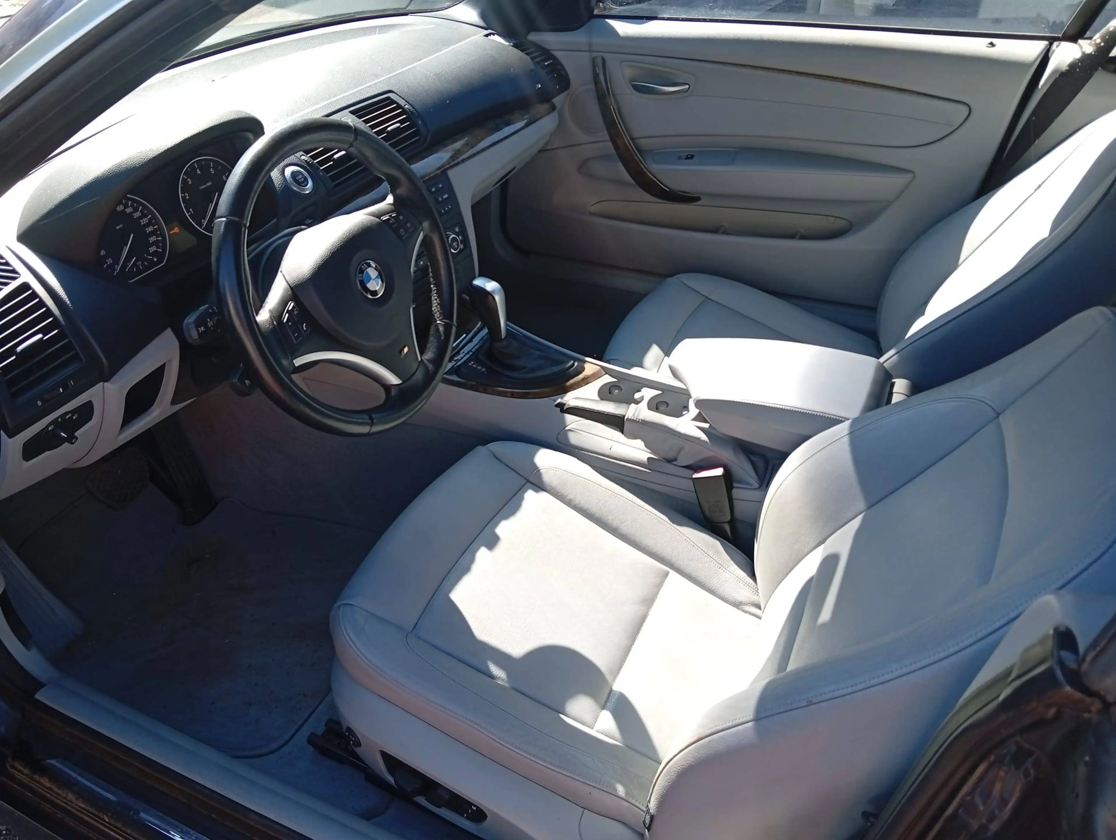 BMW 135 135i Cabrio Aut. — photo 14