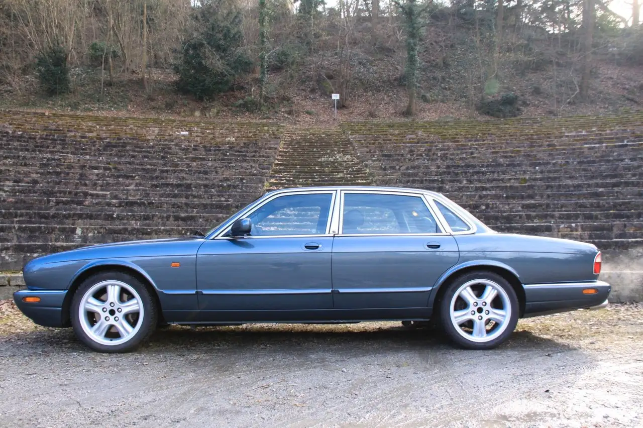 Jaguar XJR Top gepflegter XJR mit Chrome 3 Jahre Garantie, foto 2