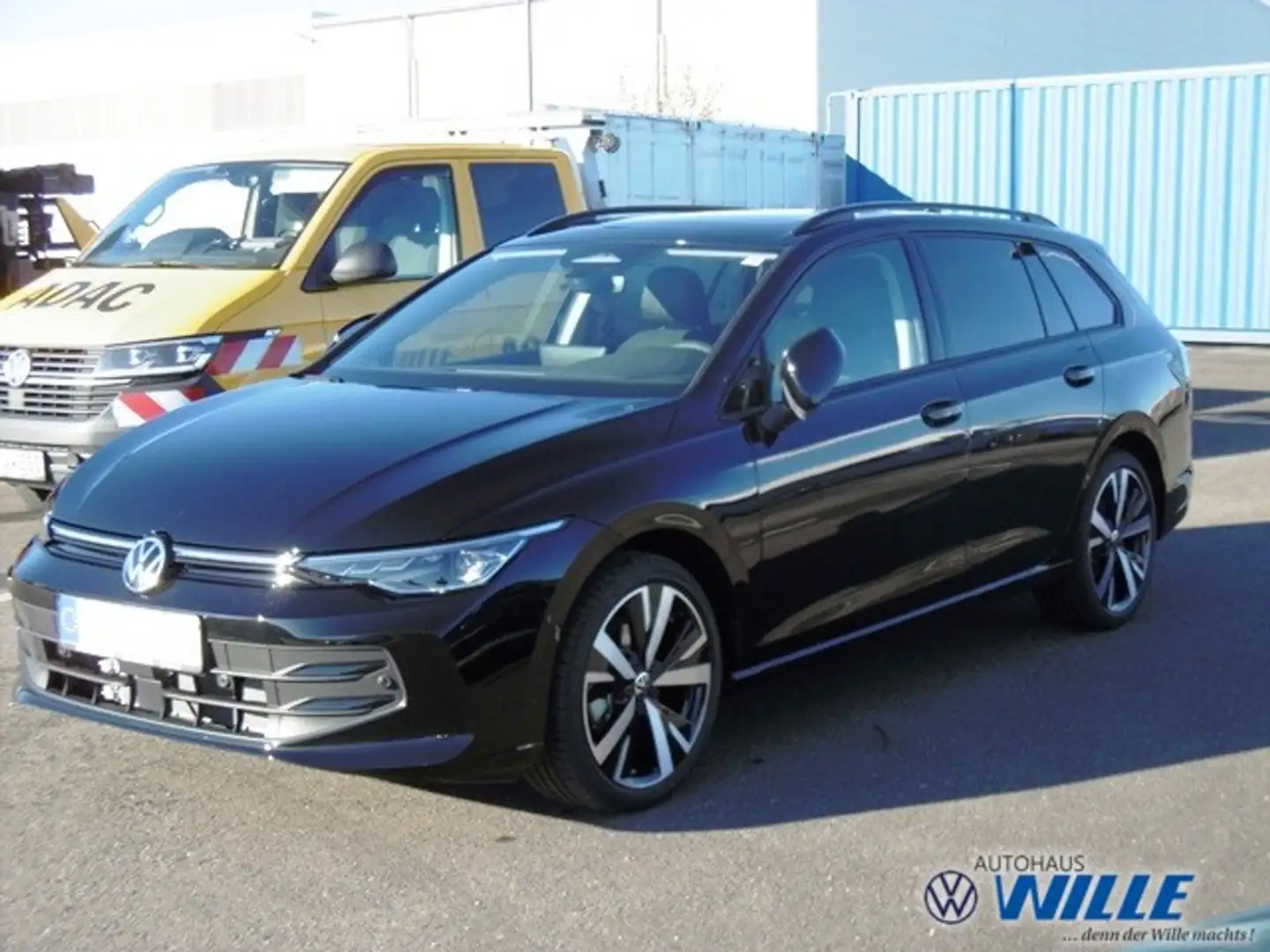 Volkswagen Golf VIII Variant 1.5 TSI Life Klima Navi Schwarz - 1