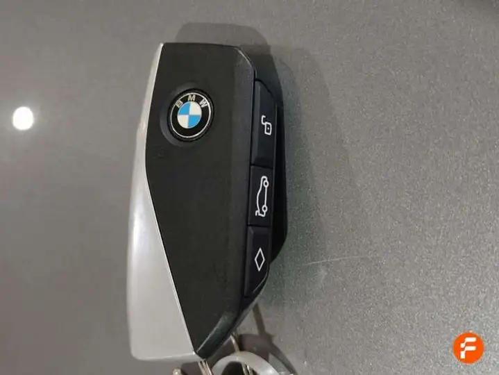 BMW Serie 1 2025, foto 31