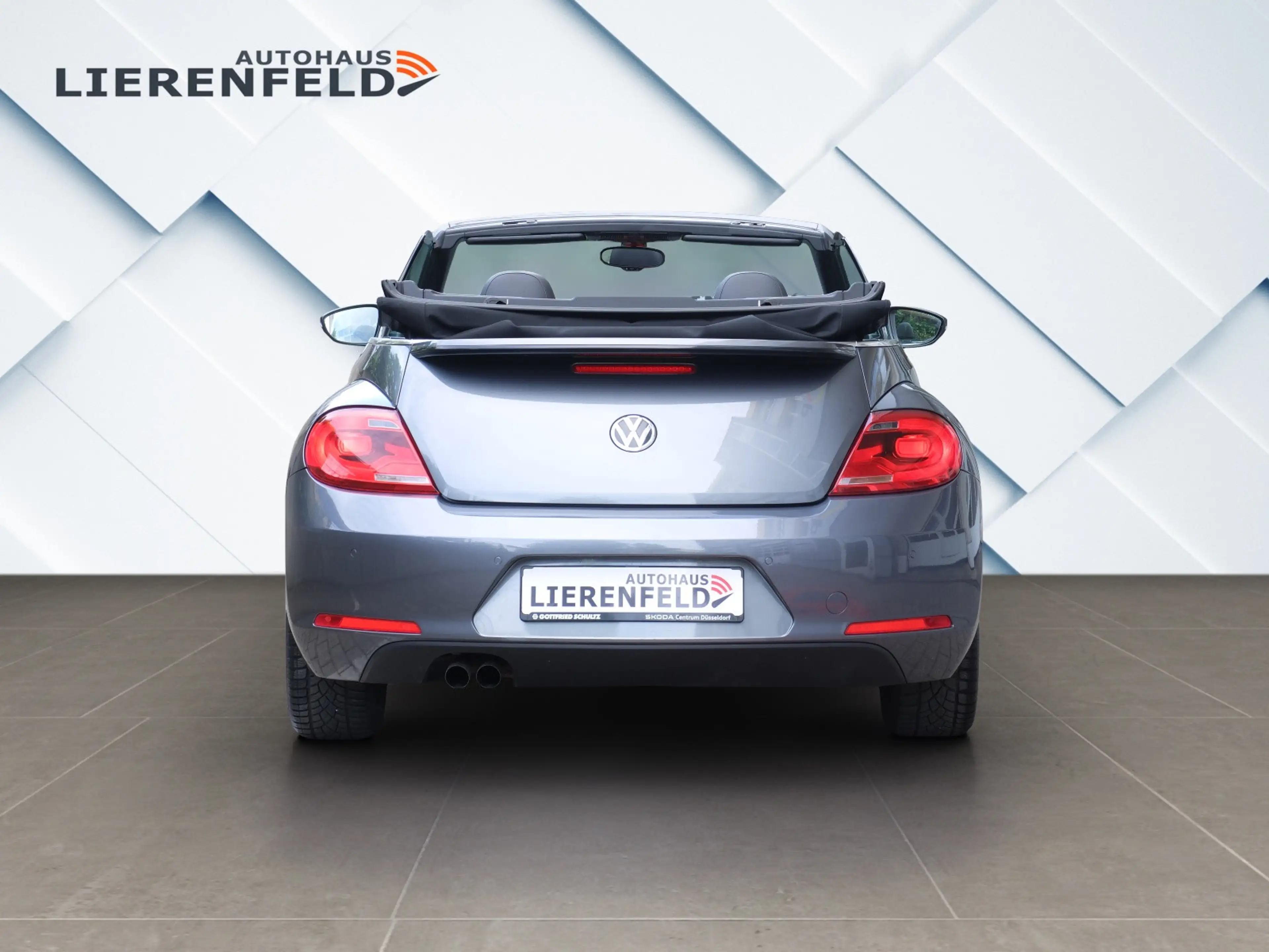 Volkswagen Beetle 2.0 TDI Sport Mega Ausstattung — photo 7