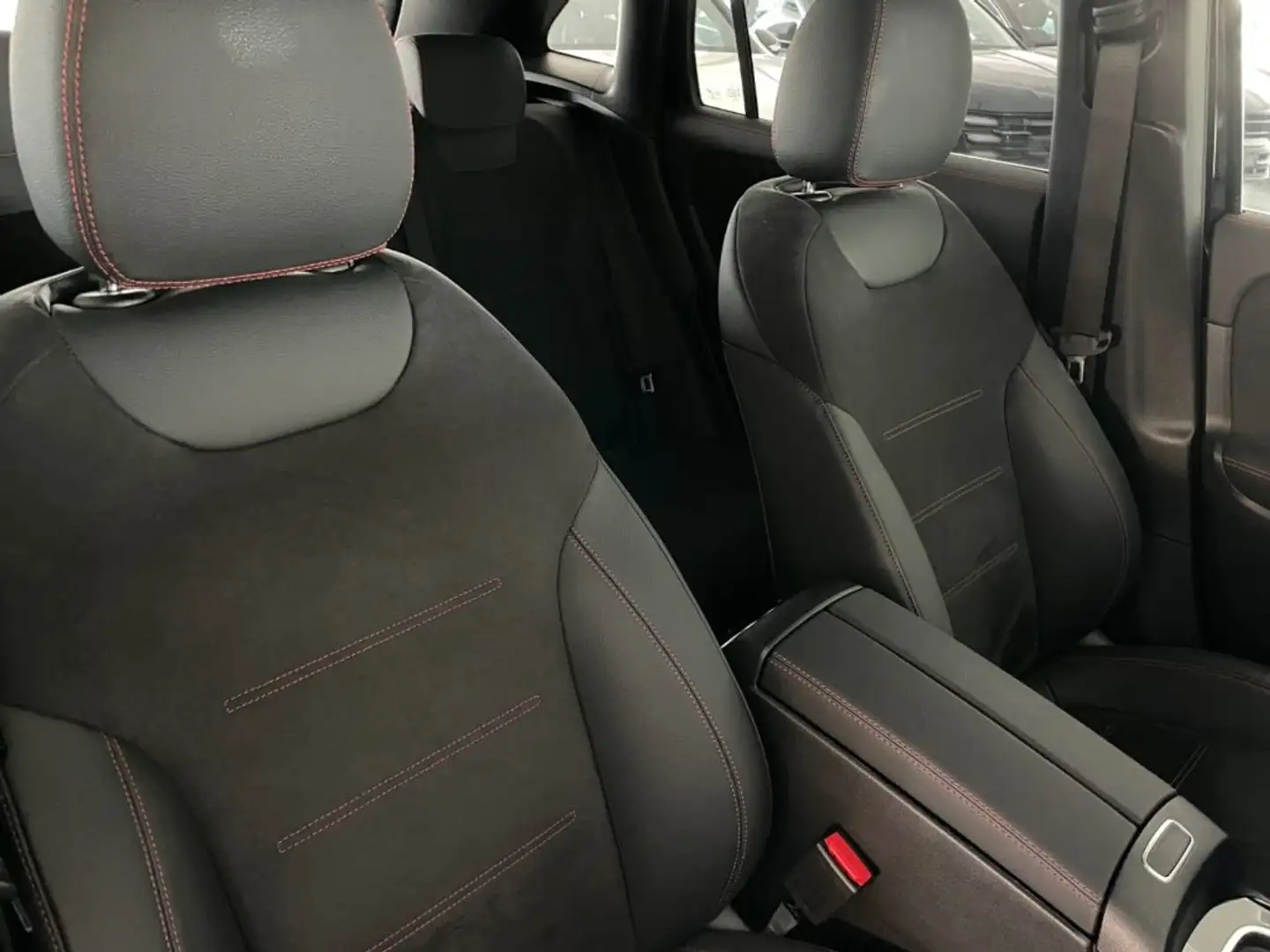 Mercedes-Benz GLA 200 2.0 d 150 CV Premium AMG Line Nero - 2