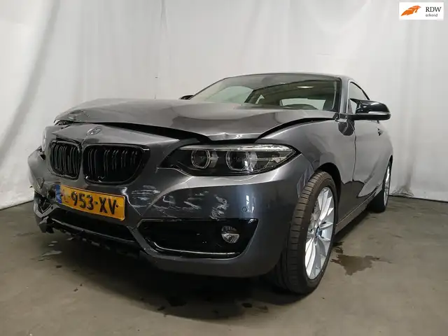 BMW 218 2-serie Coupé 218i High Executive - Frontschade -