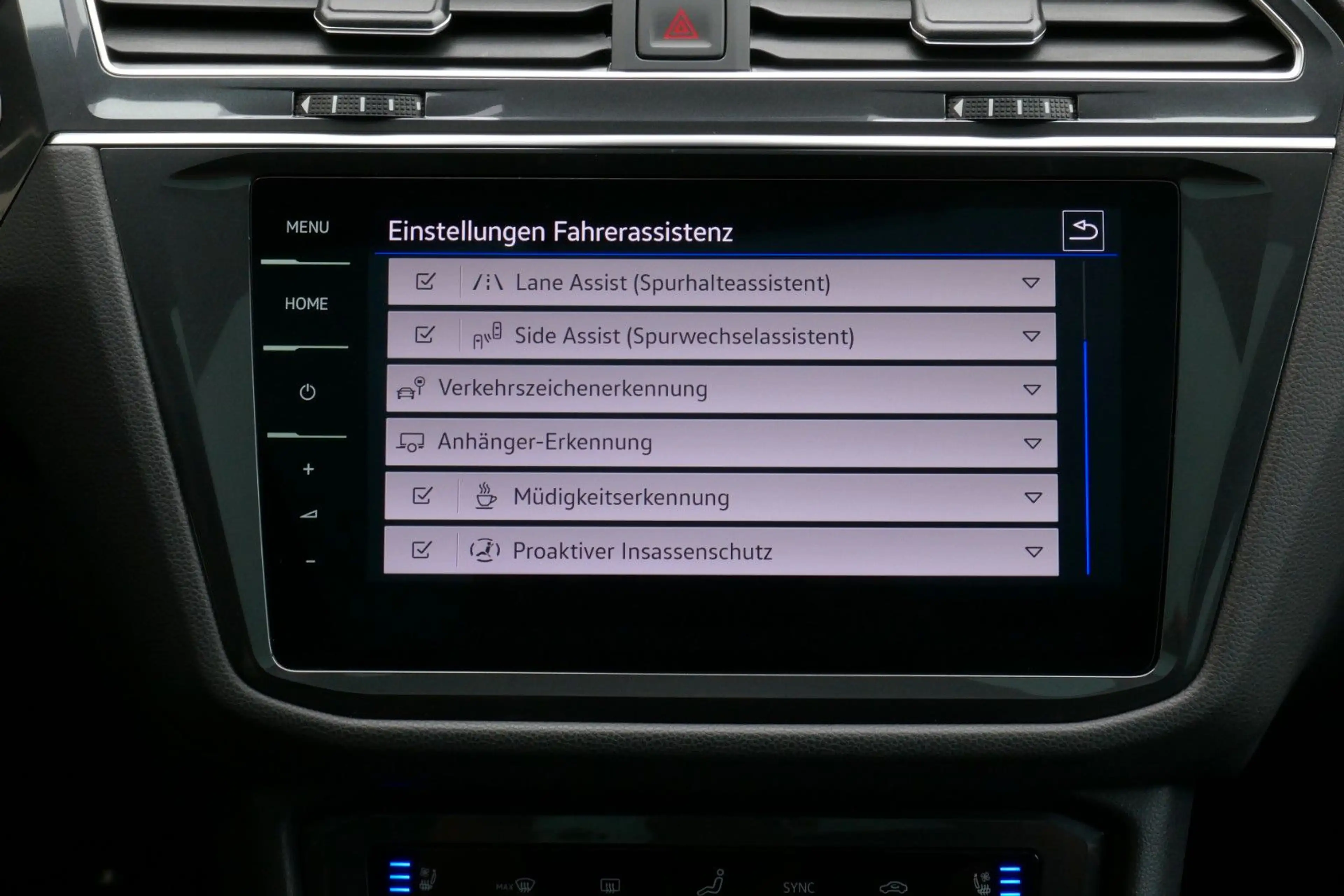 Volkswagen Tiguan Allspace R-LINE V-Leder Pano 360° Stndhzg — photo 25