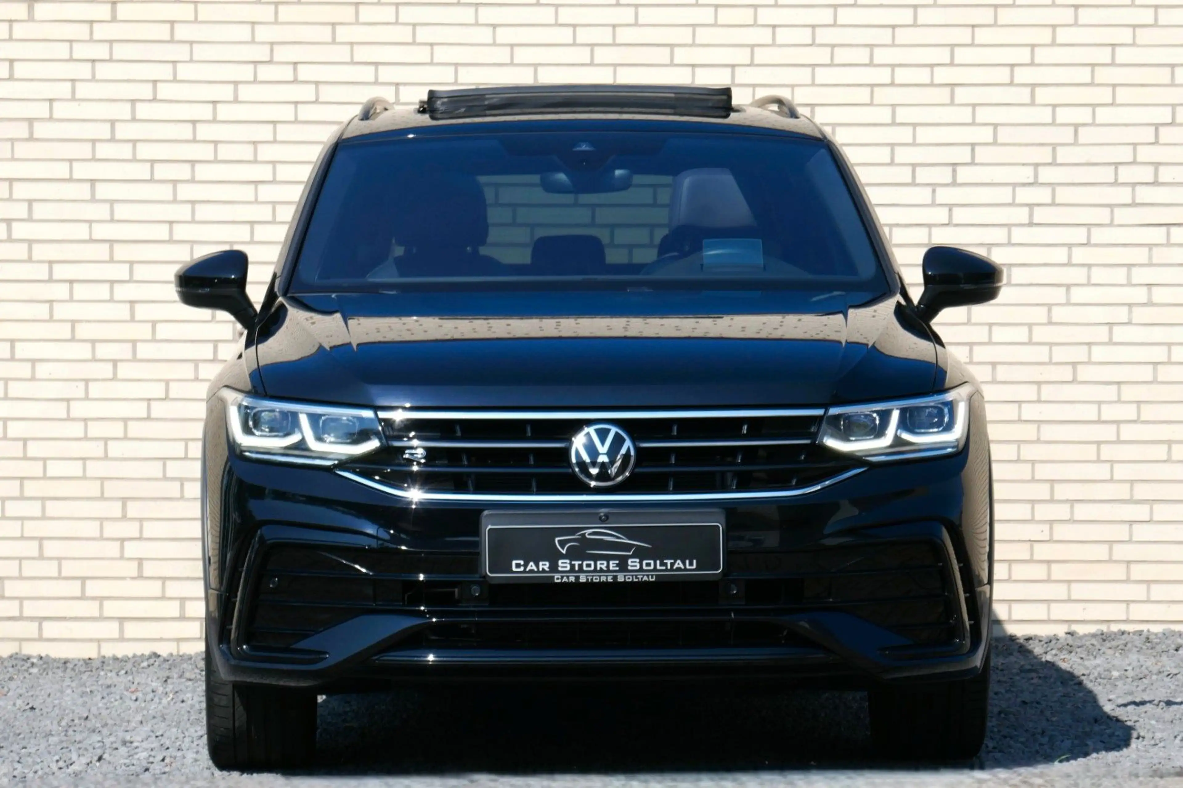 Volkswagen Tiguan Allspace R-LINE V-Leder Pano 360° Stndhzg — photo 2