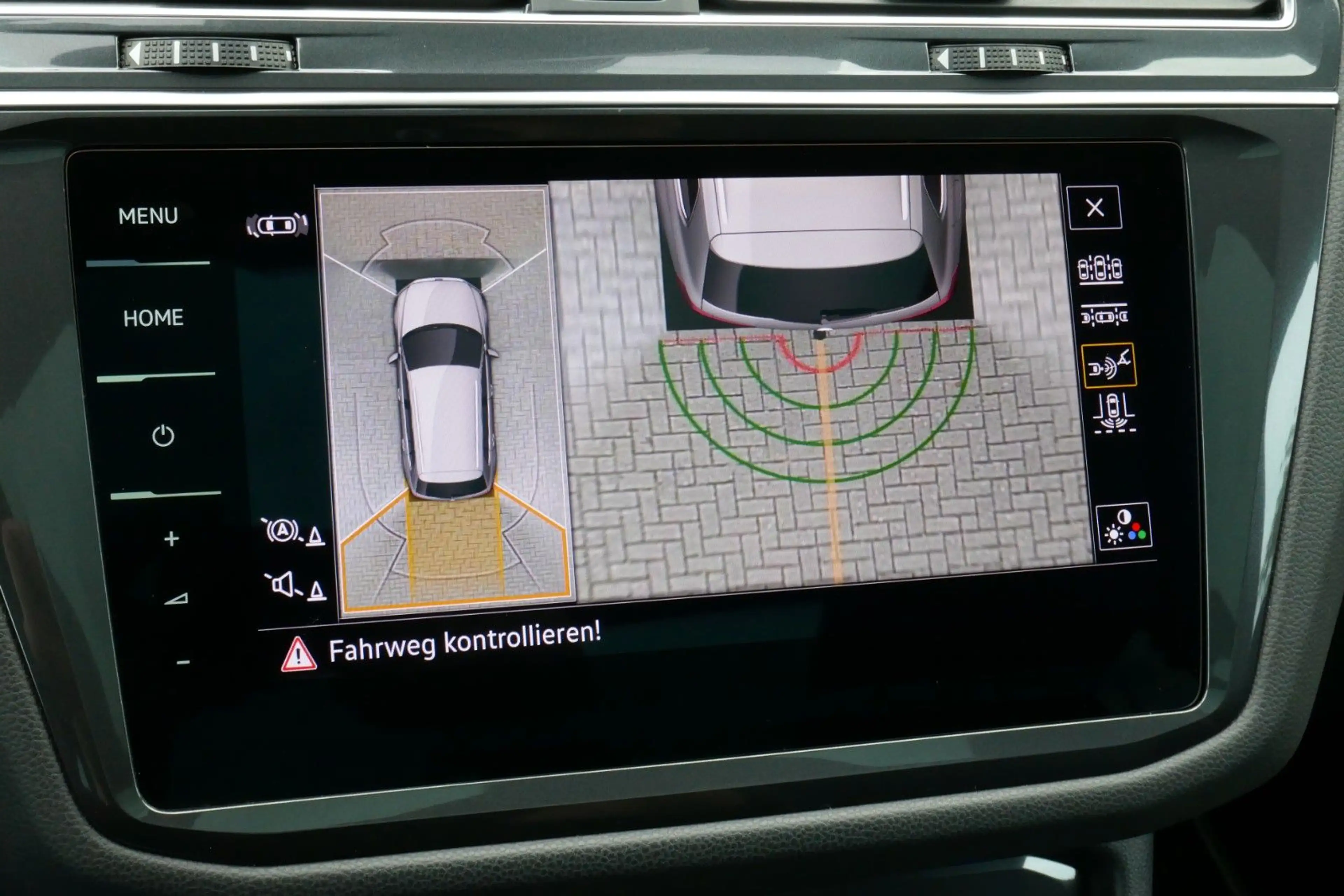 Volkswagen Tiguan Allspace R-LINE V-Leder Pano 360° Stndhzg — photo 30