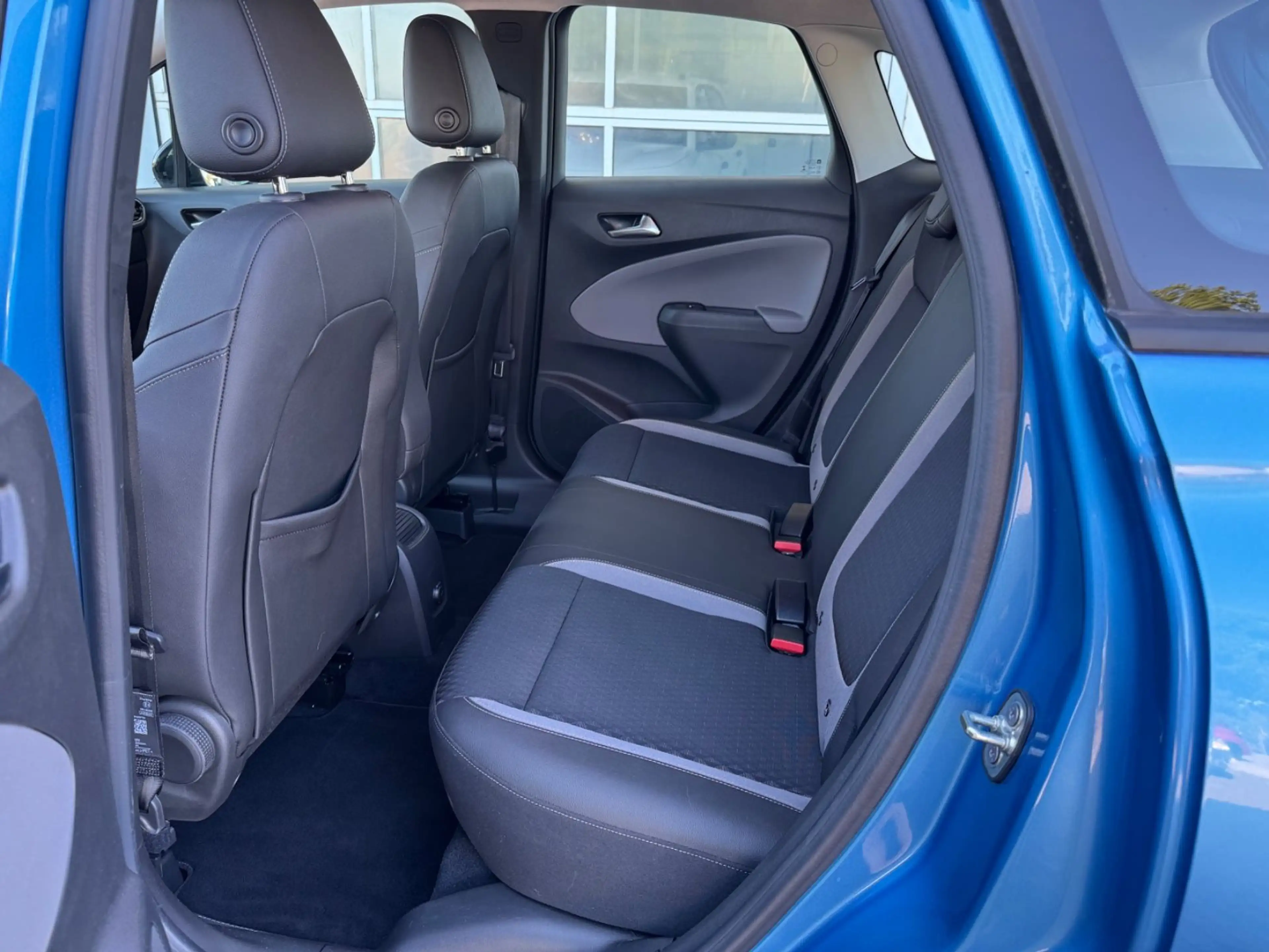 Opel Crossland X Innovation Automatik — photo 12