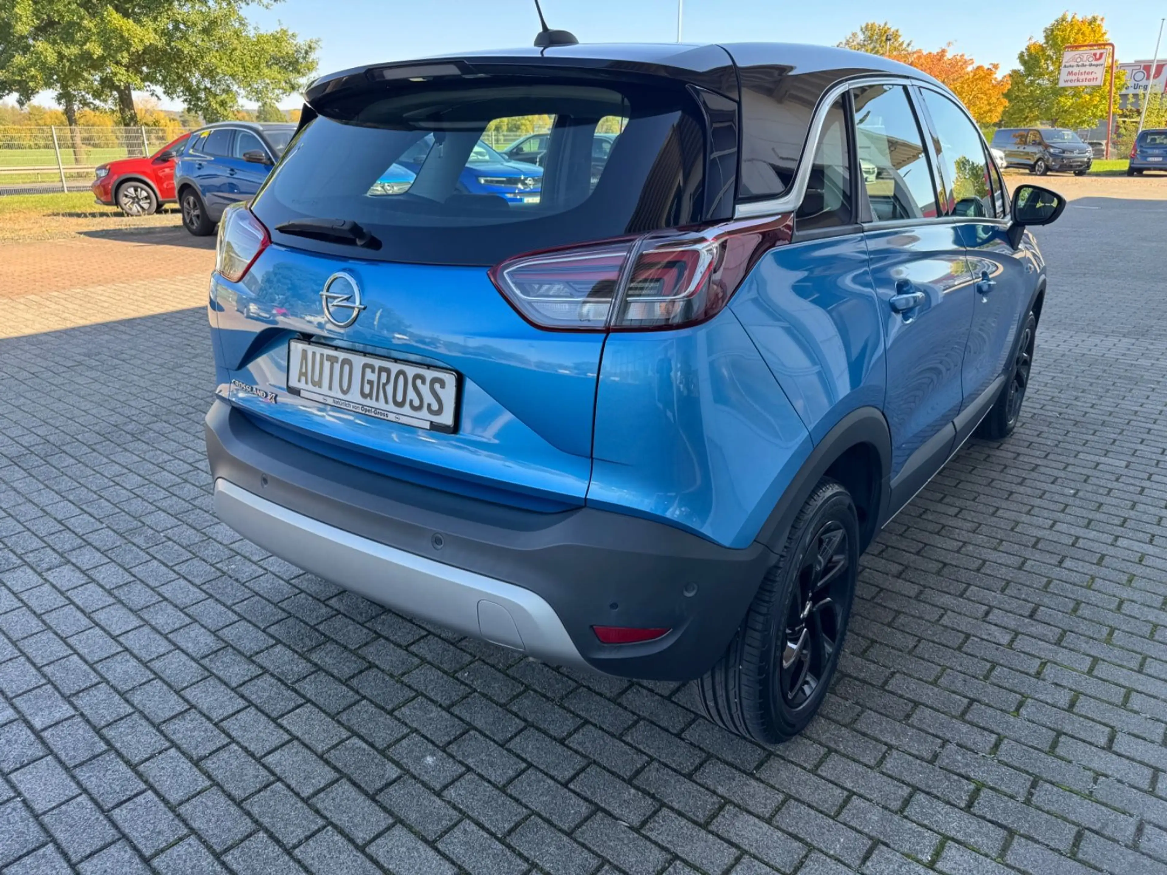 Opel Crossland X Innovation Automatik — photo 5