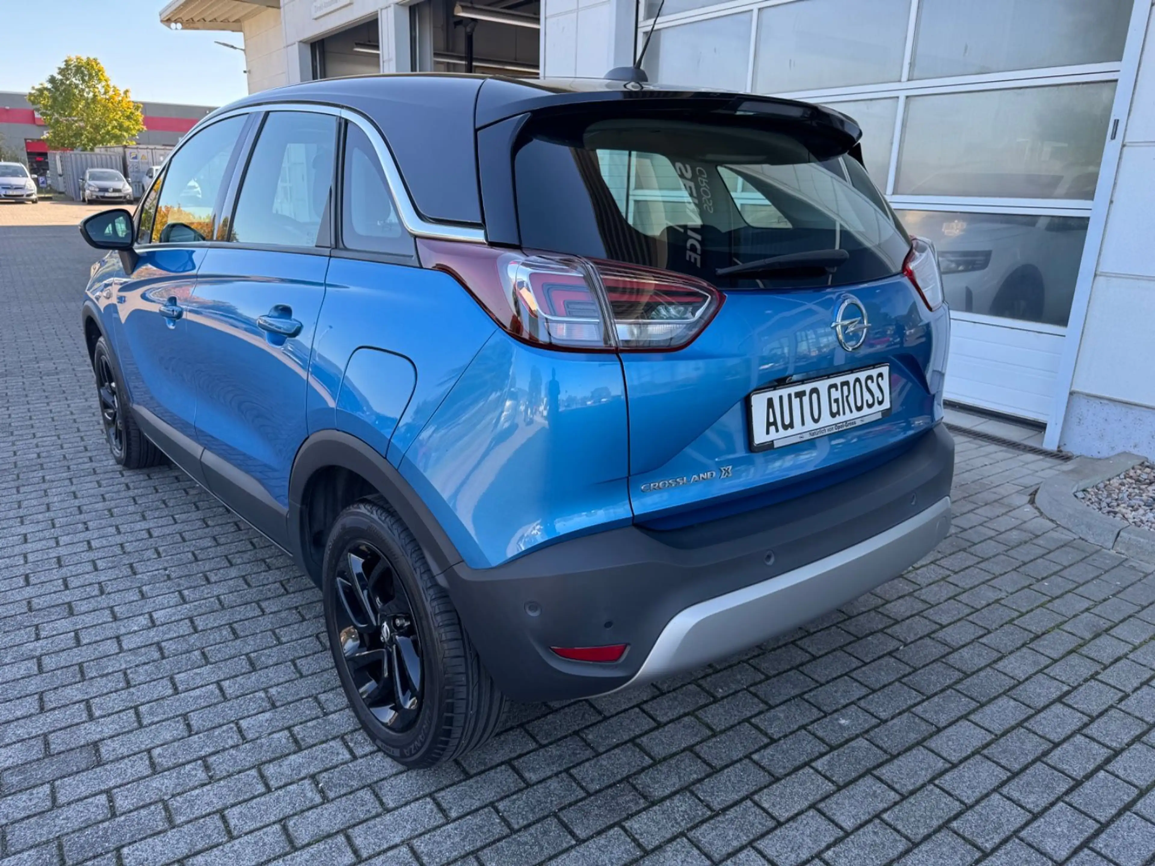 Opel Crossland X Innovation Automatik — photo 3